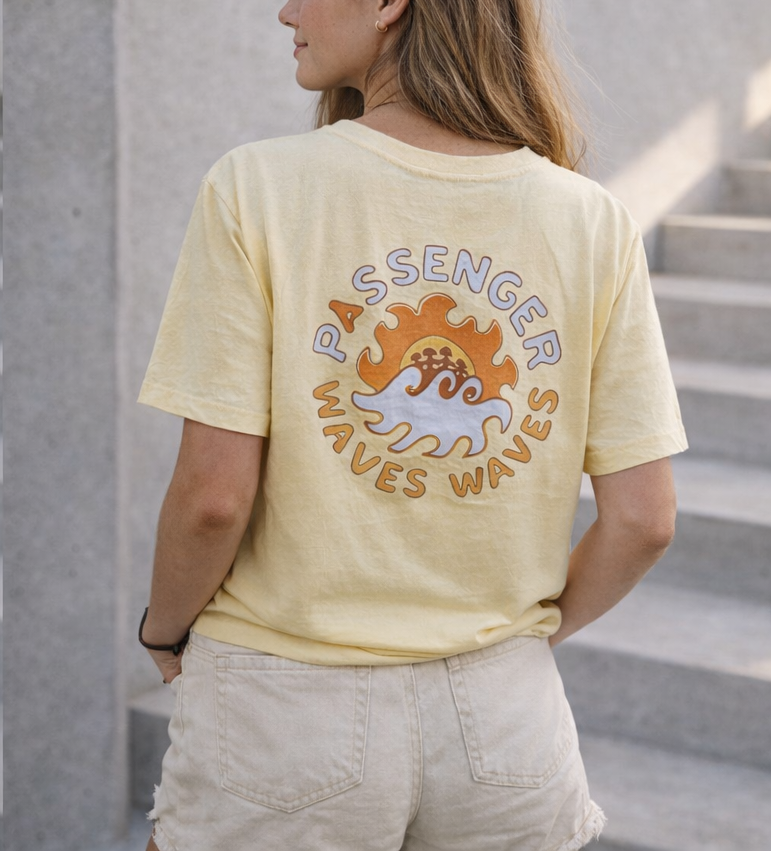 T-shirt jaune "Passenger"