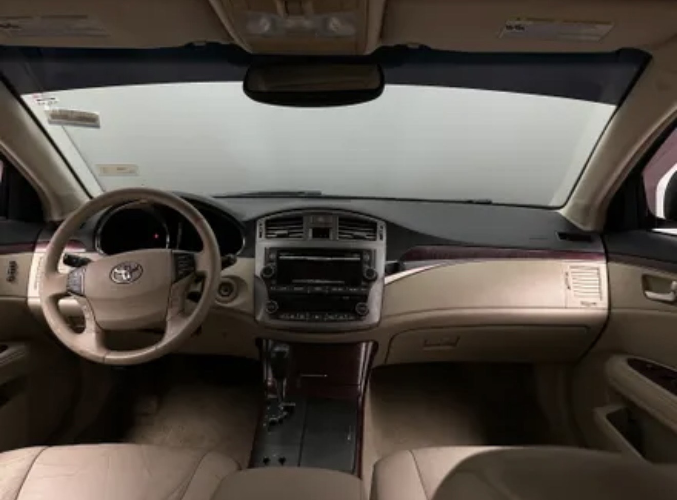 Toyota Avalon-Currently Booked