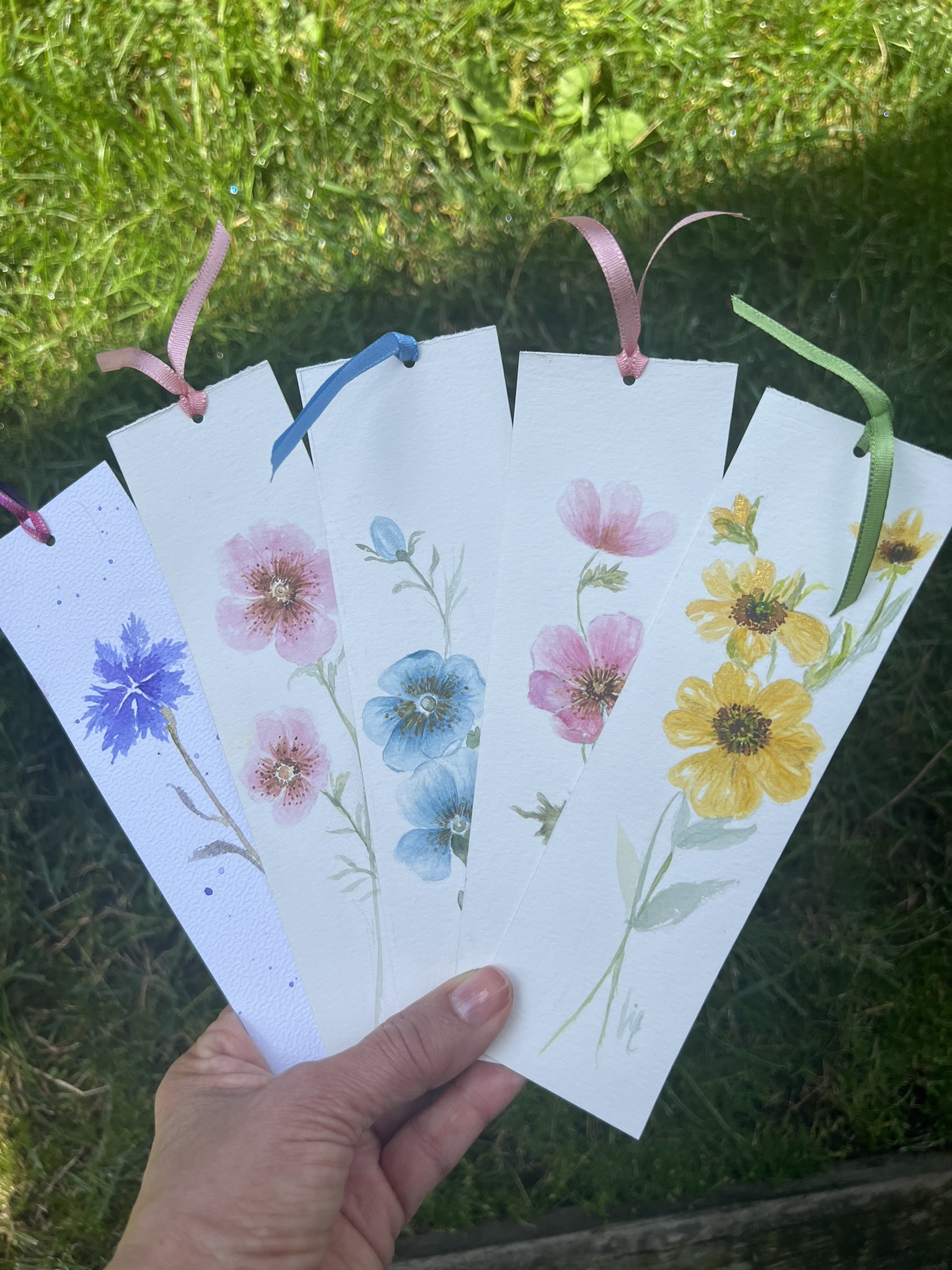 Watercolor Flower Bookmarks Set