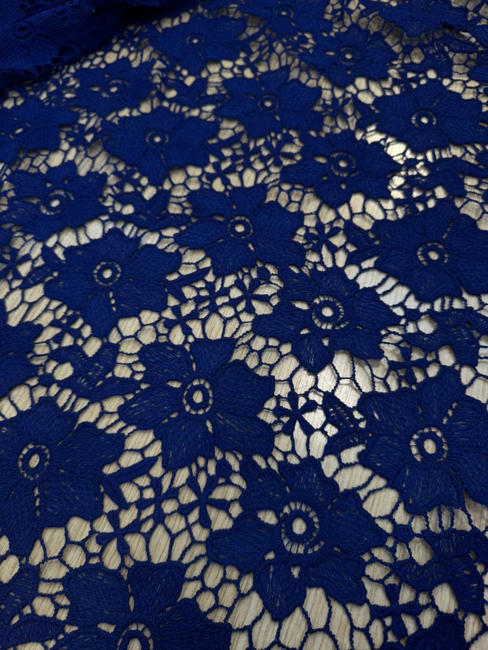 Renda Floral Azul Marinho