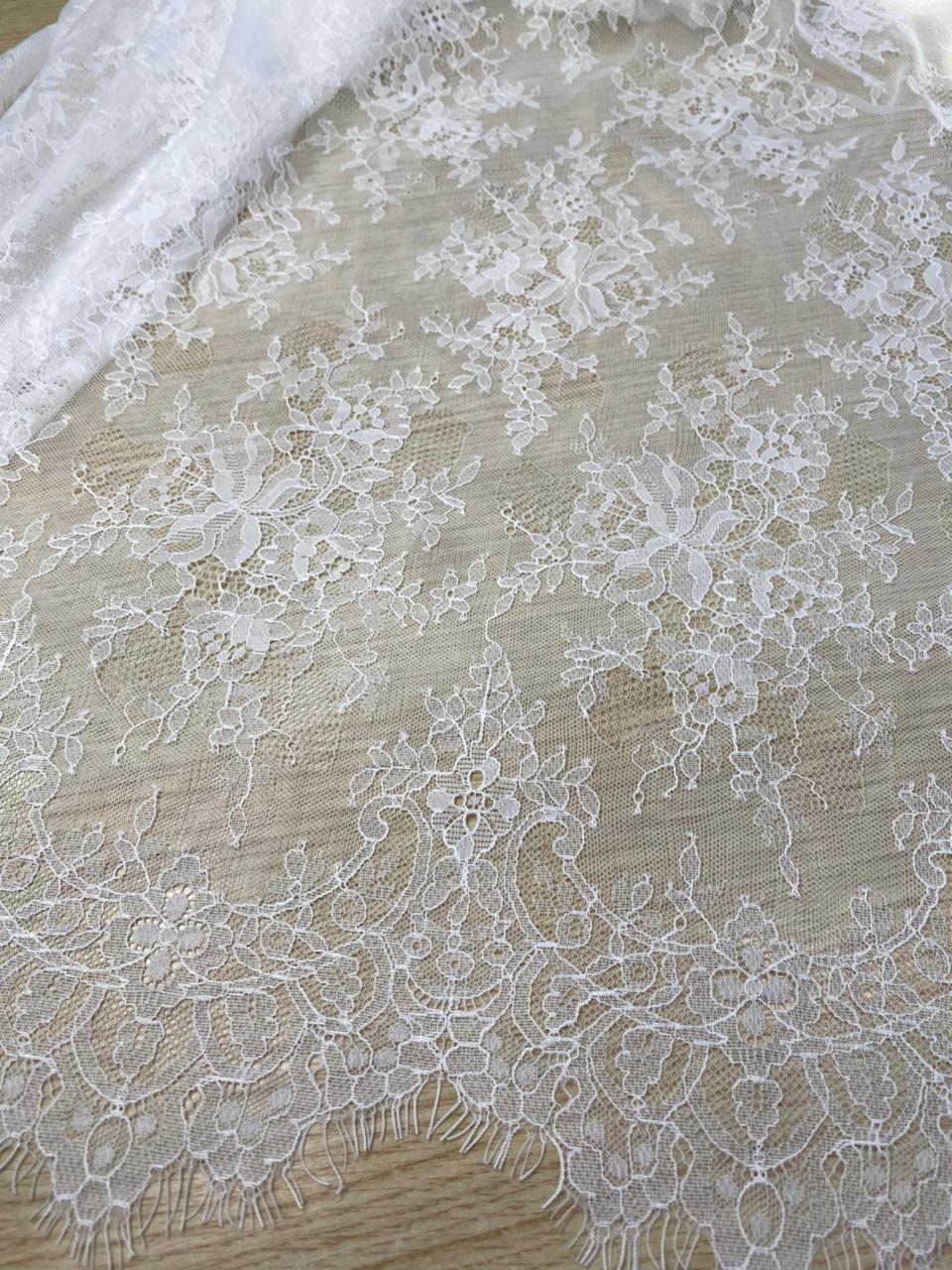 Rendas chantilly