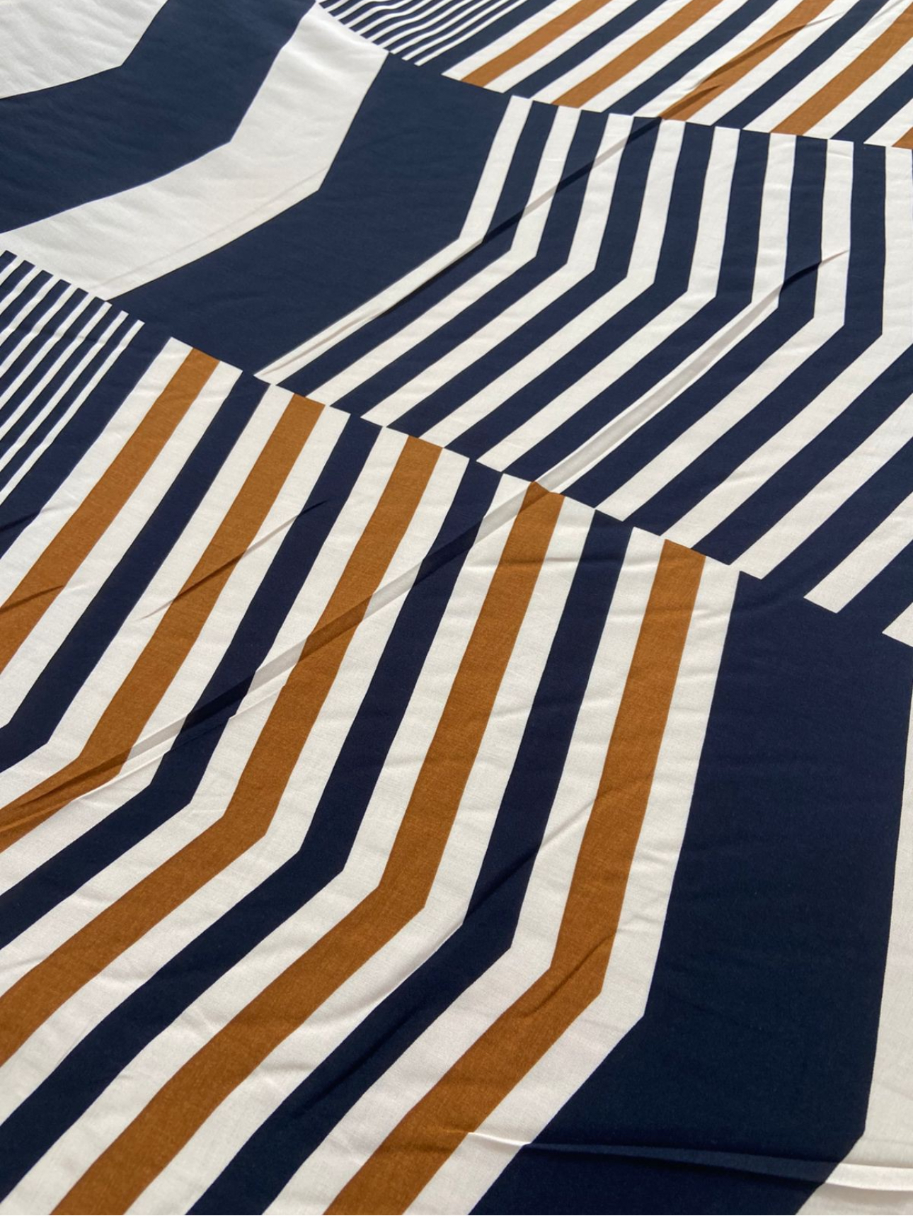 Viscose italiana estampada