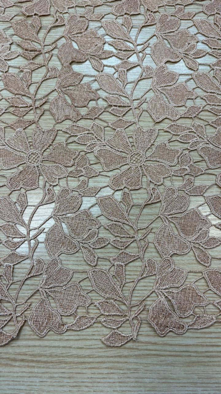 Renda guipir com glitter