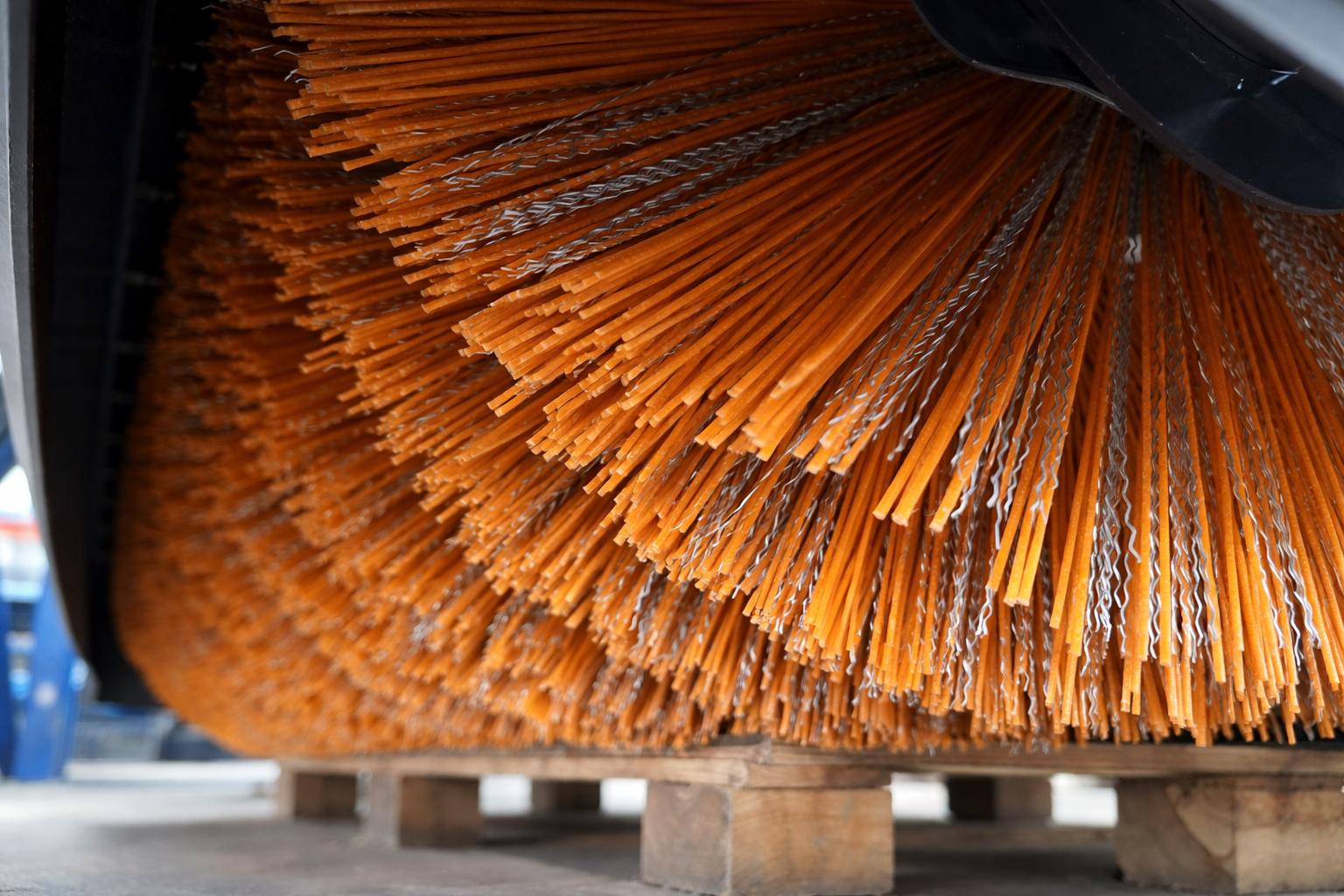 Bucket Broom 72" (1800mm)