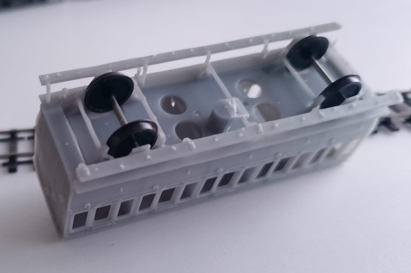 2mm Scale N gauge Dean GWR S9 all third four wheel coach body and roof