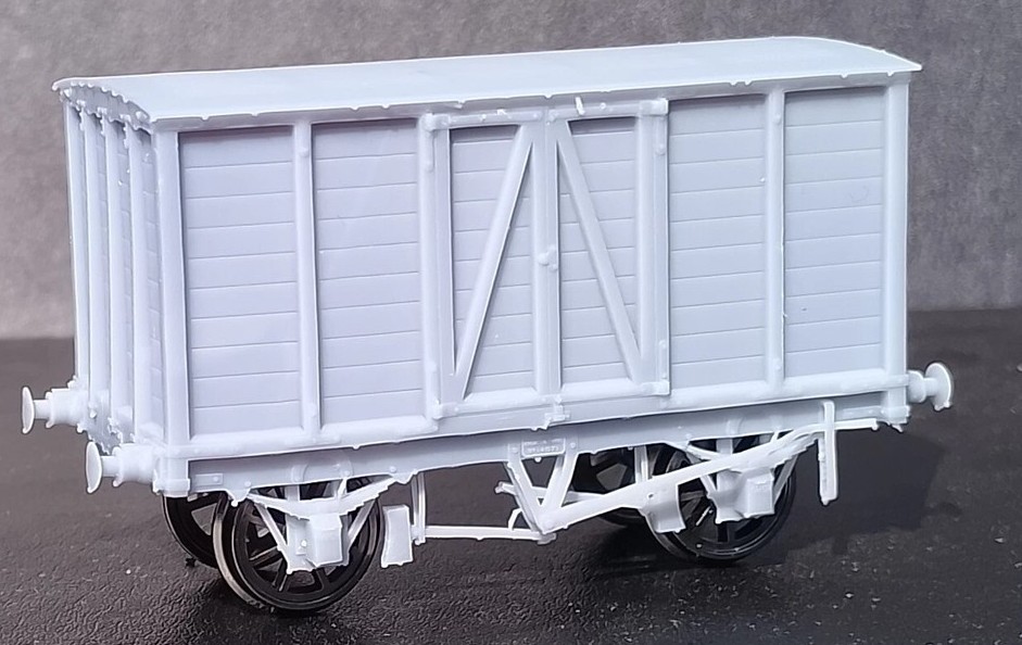 4mm scale OO gauge Pembroke and Tenby merchandise van