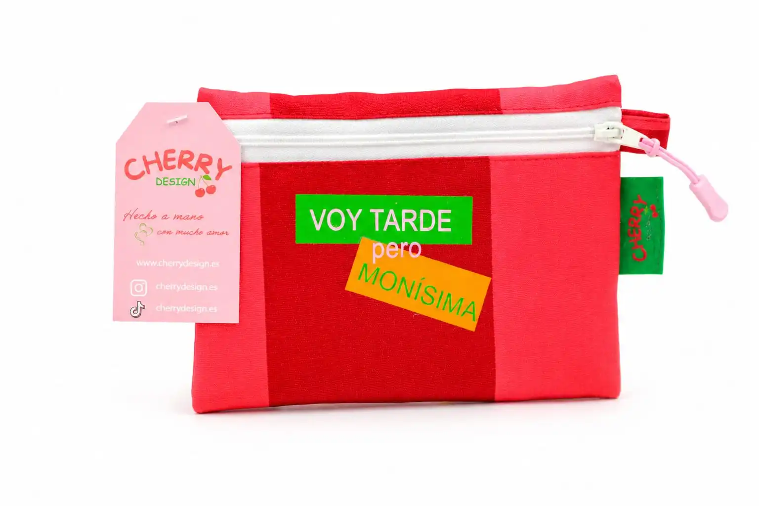 "Voy Tarde pero Monísima"