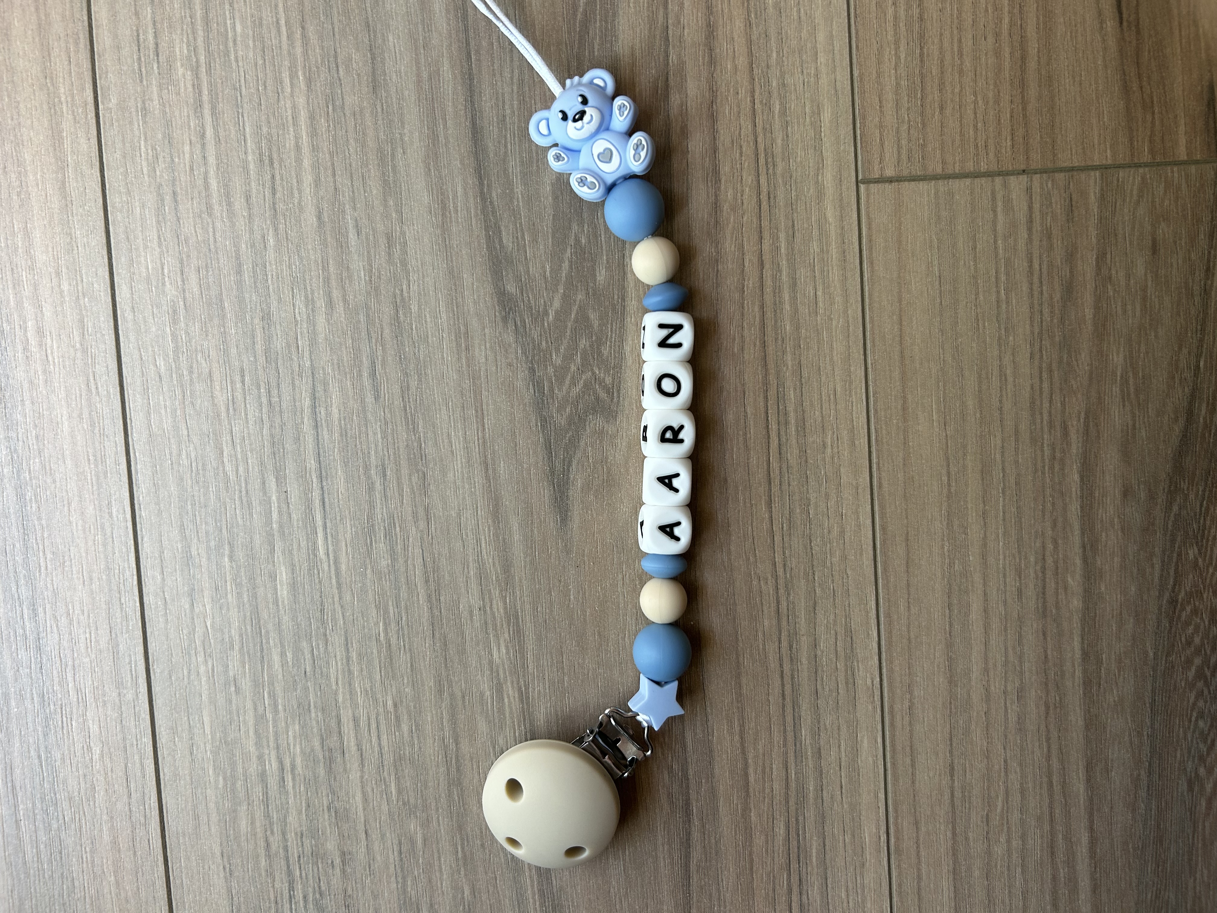 Attache-tétine personnalisable ourson 