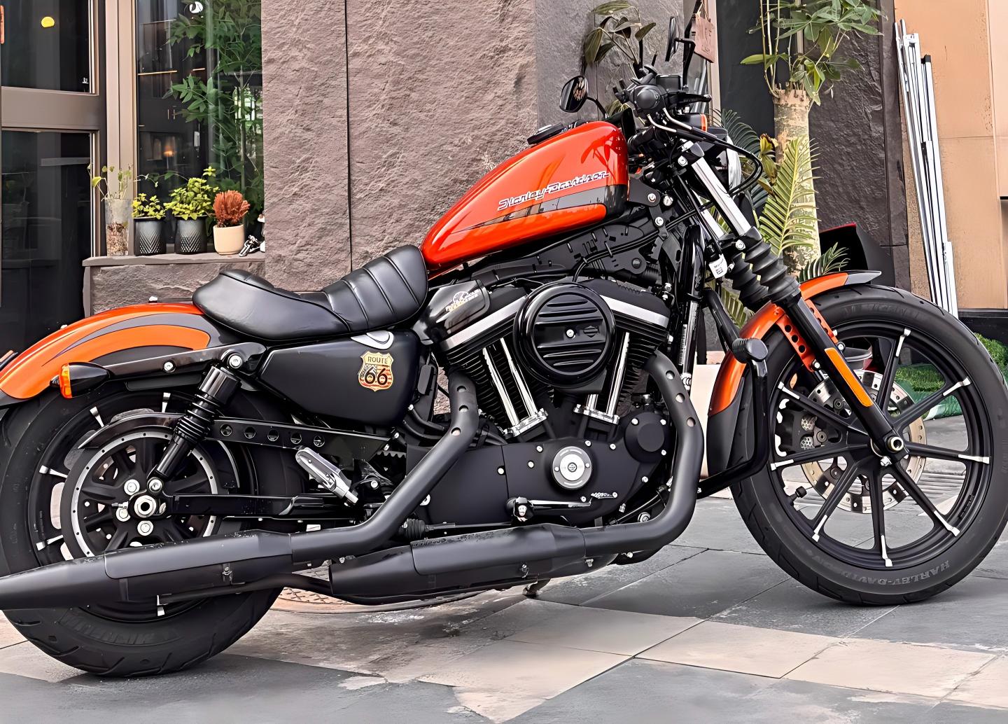 Harley-Davidson Iron 883