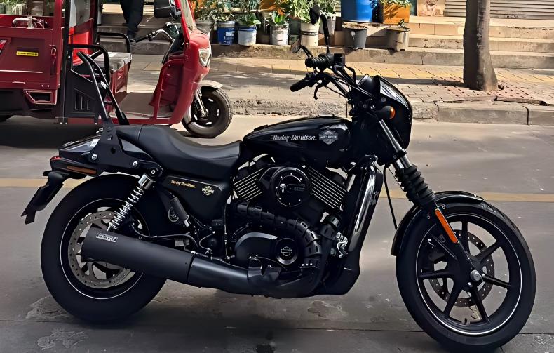 Harley-Davidson Street 750