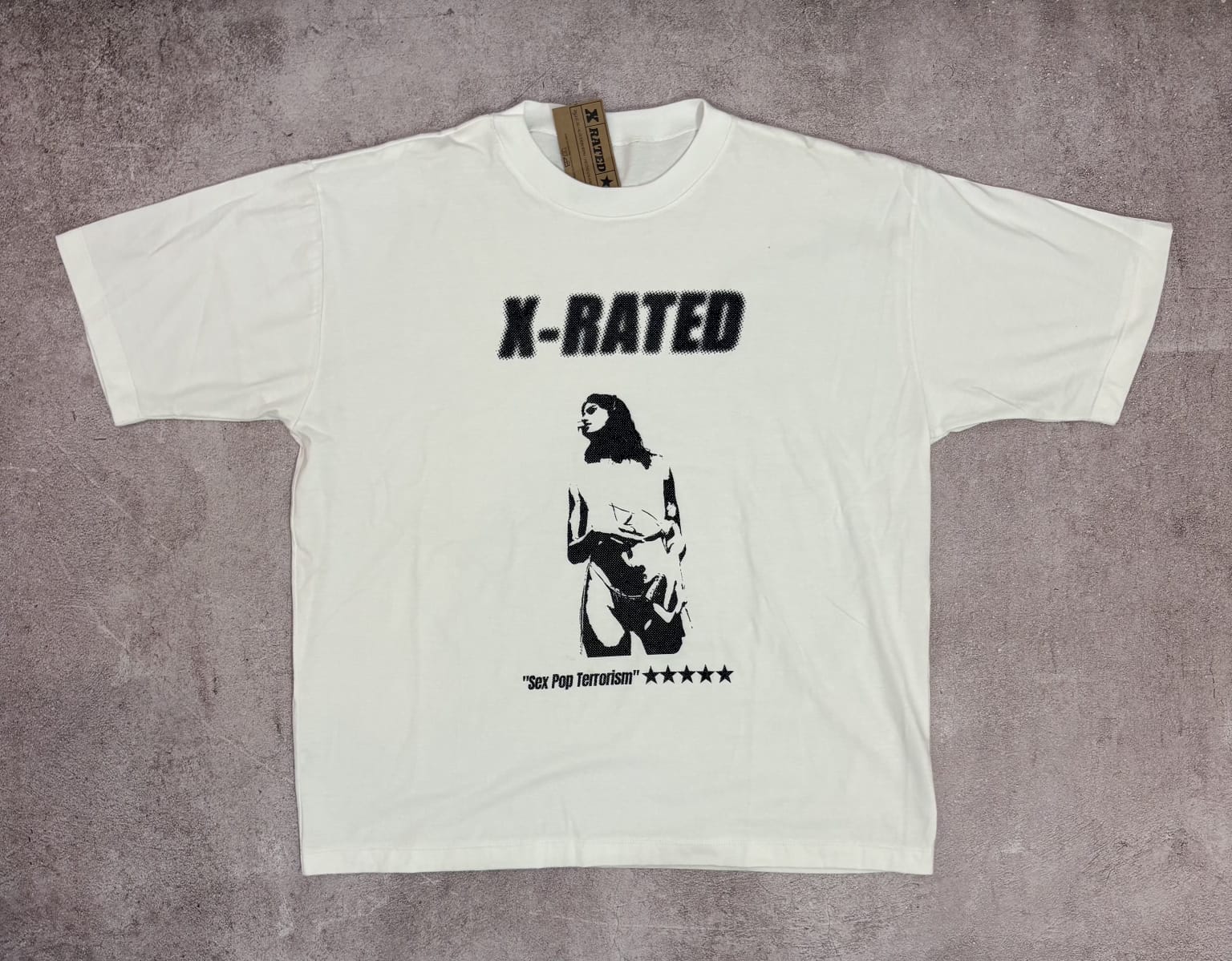 Remera oversize X-Rated