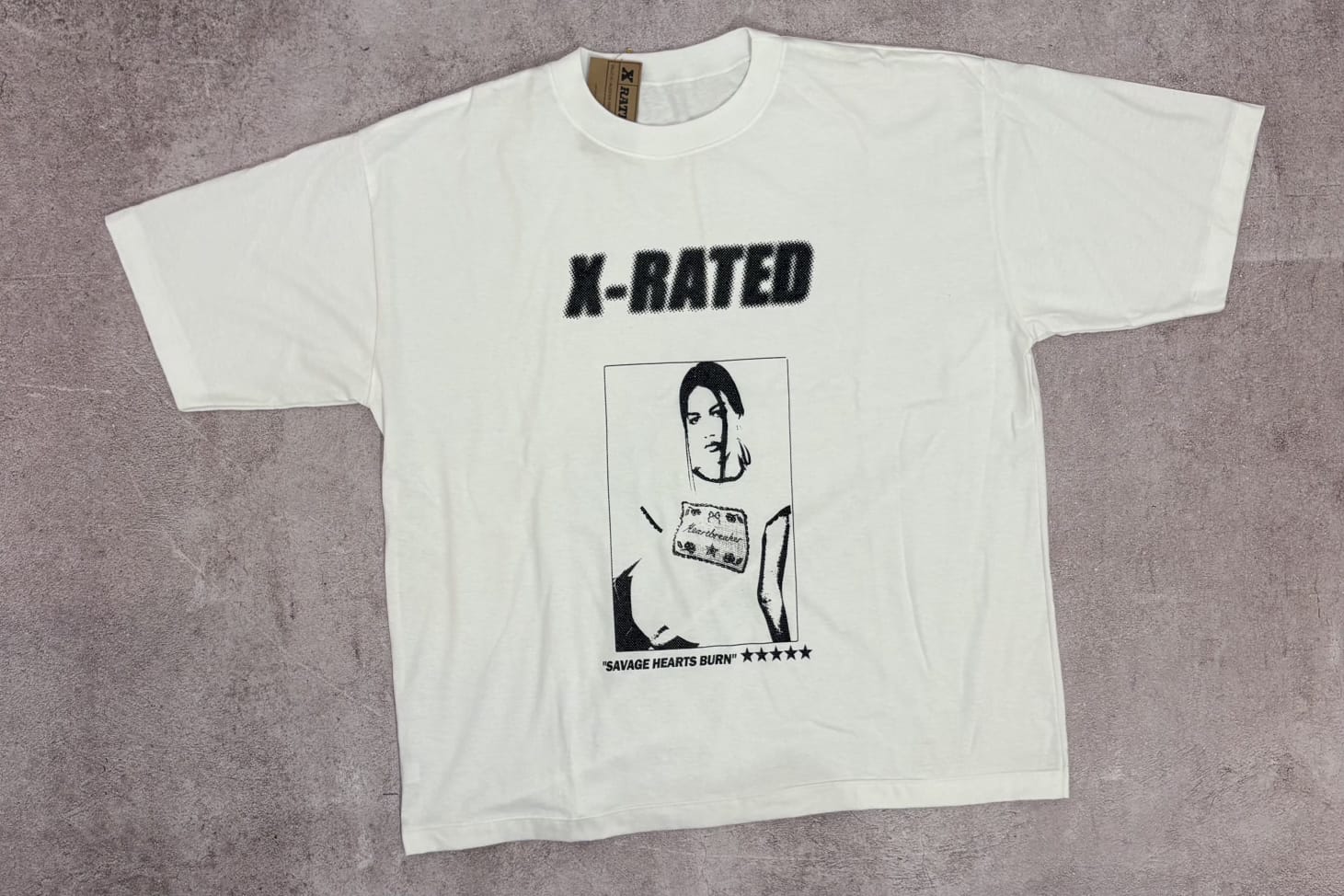 Remera oversize X-Rated