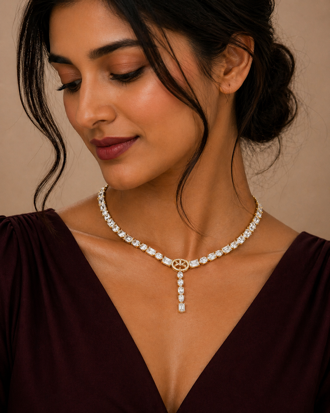 ELYZORIA NECKLACE