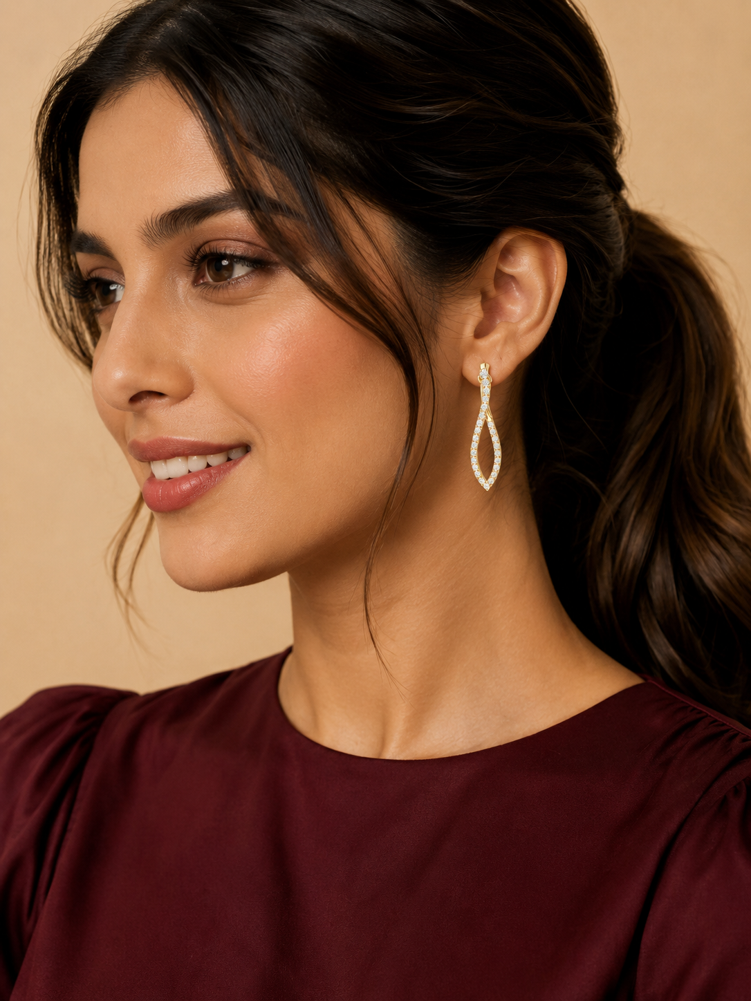 VELORÉA CELESTIAL TWIST DIAMANTÉ EARRING