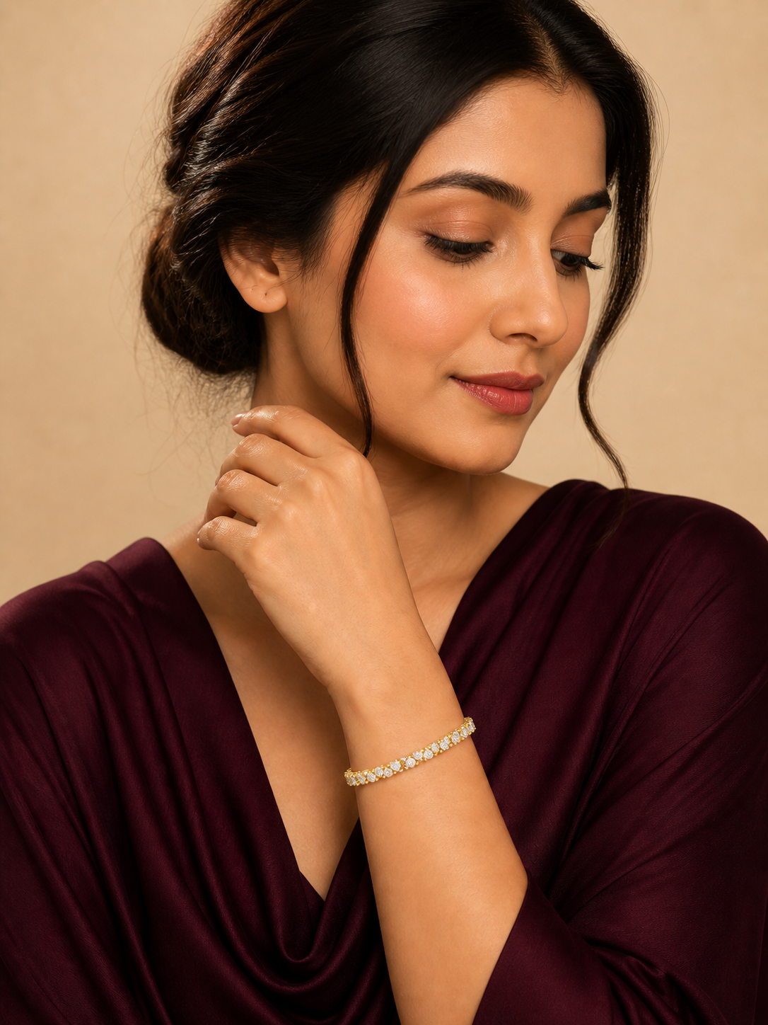 ROYAL CELESTIAL DIAMOND HALO LUXE ELEGANCE BRACELET