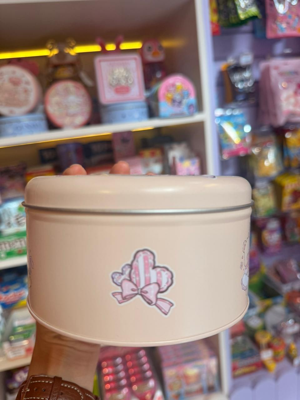 Lata osito y conejo rosa viejo (macarrones)