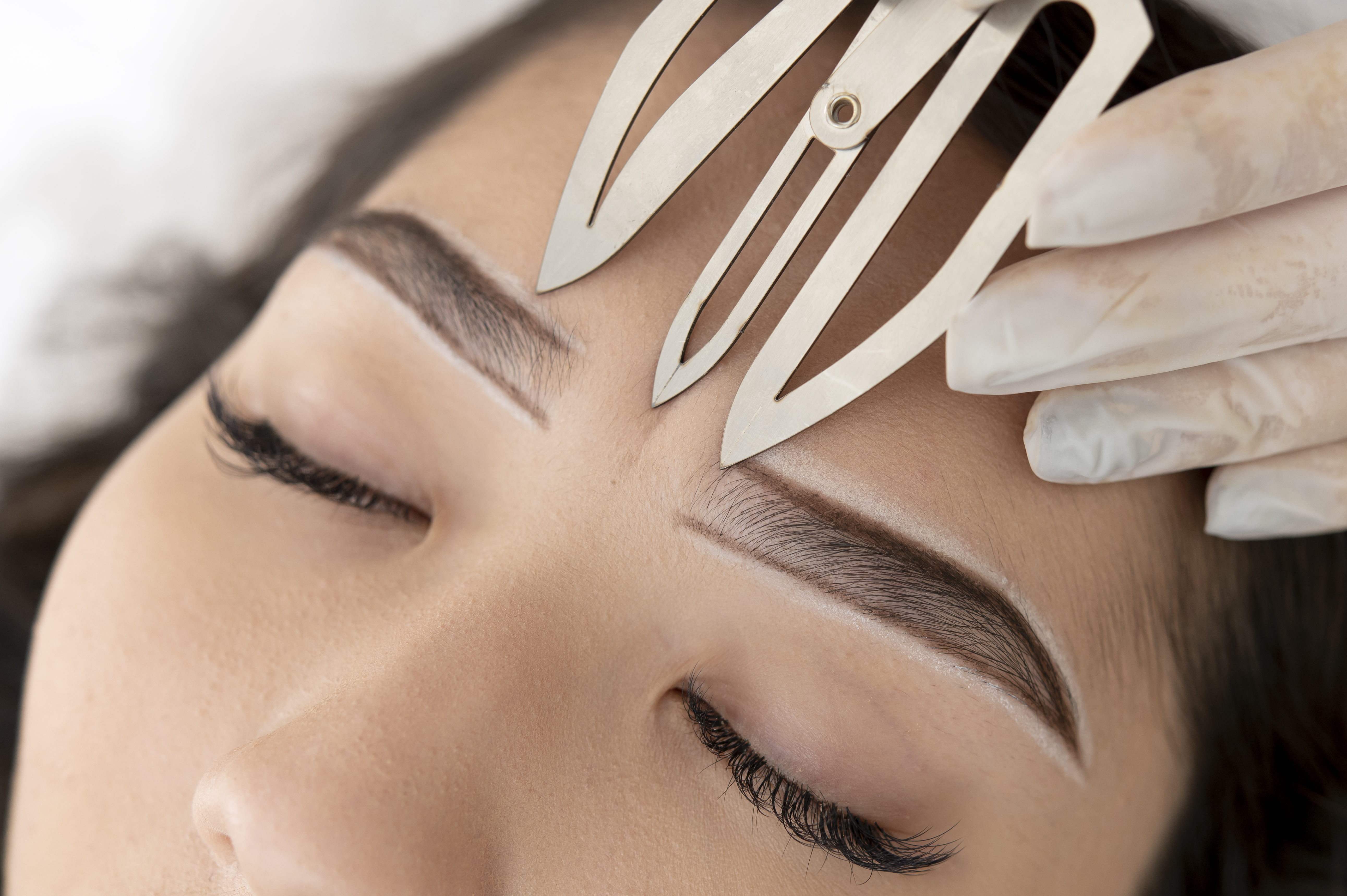 Diseño y Depilacion con hilo