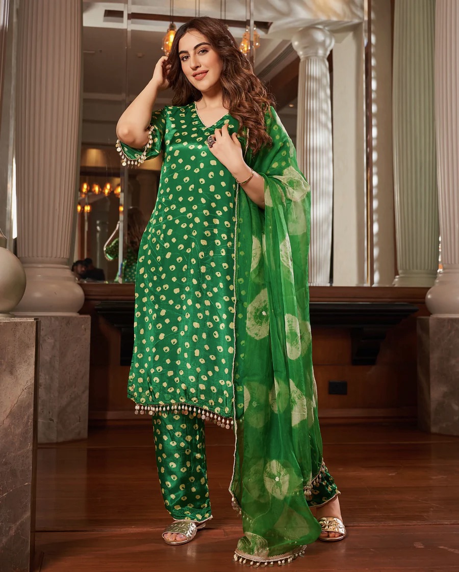 Emerald Green Printed Kurta Set with Organza Dupatta