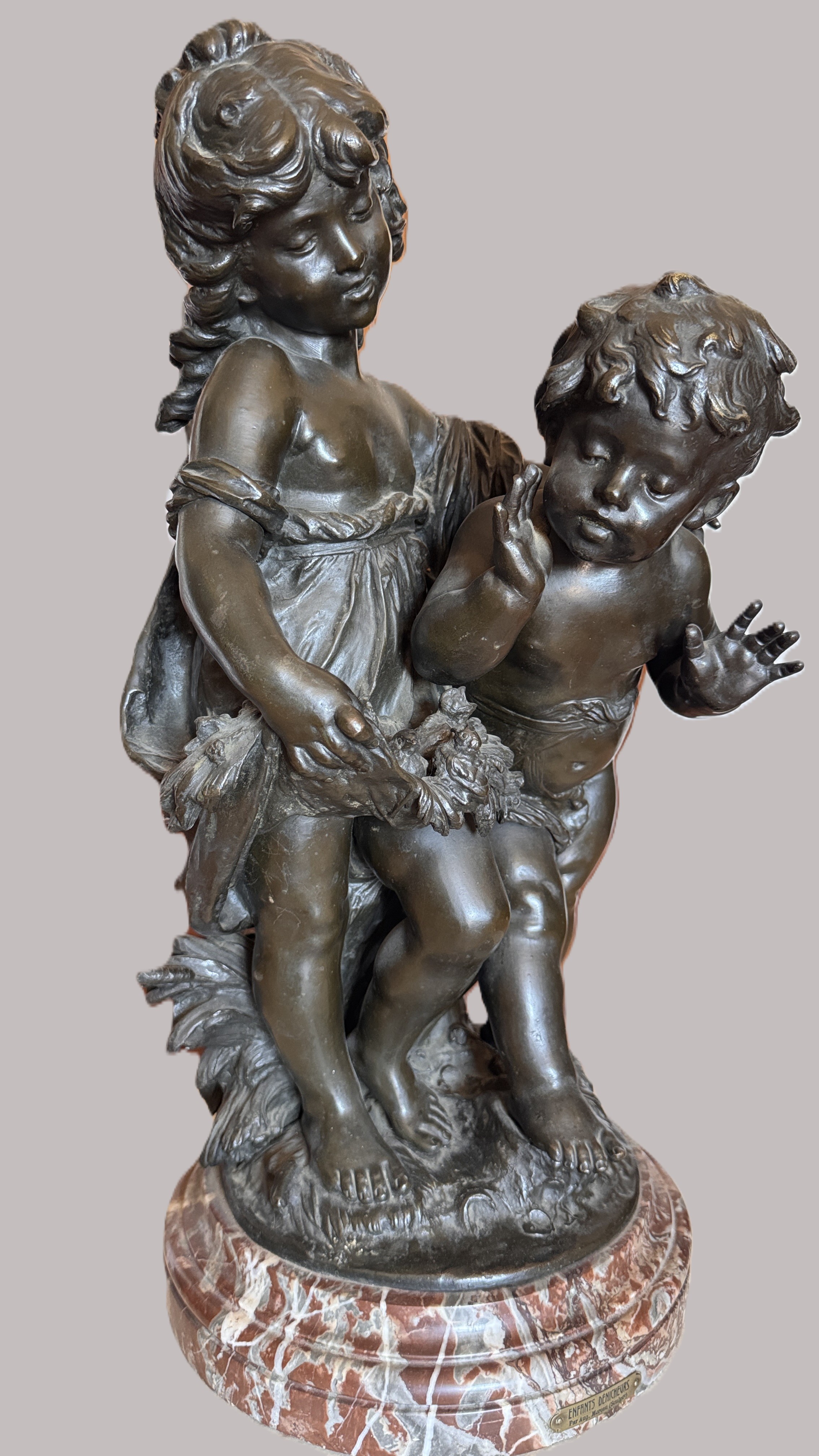 Lote 152- MOREAU Auguste (1855/1919). Importante grupo escultórico en bronce. 5000eur.