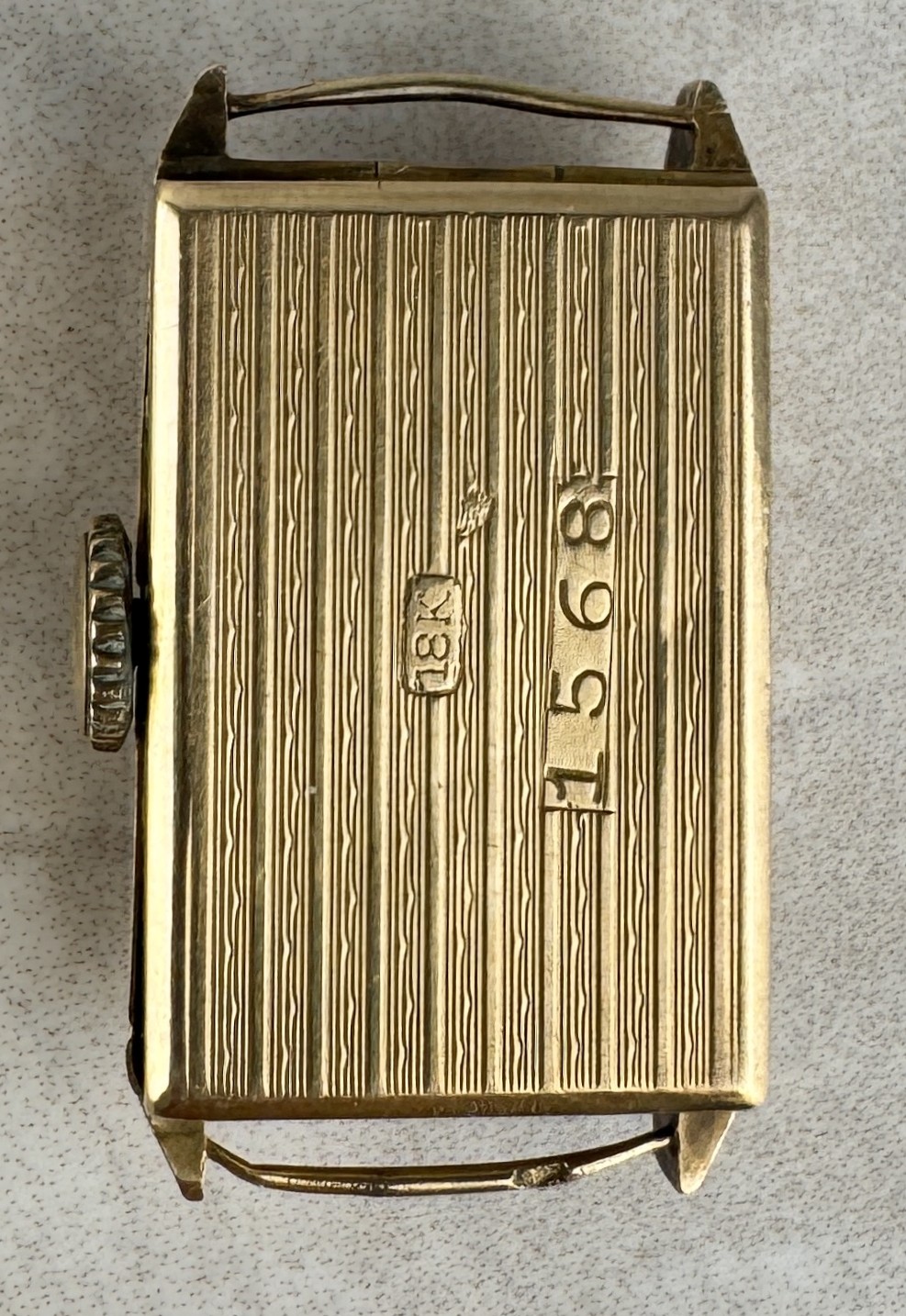 Lote 161- Elegante reloj de pulsera ART-DËCO de señora en oro de 18 K. Suiza, ca. 1925-1935. 250eur.