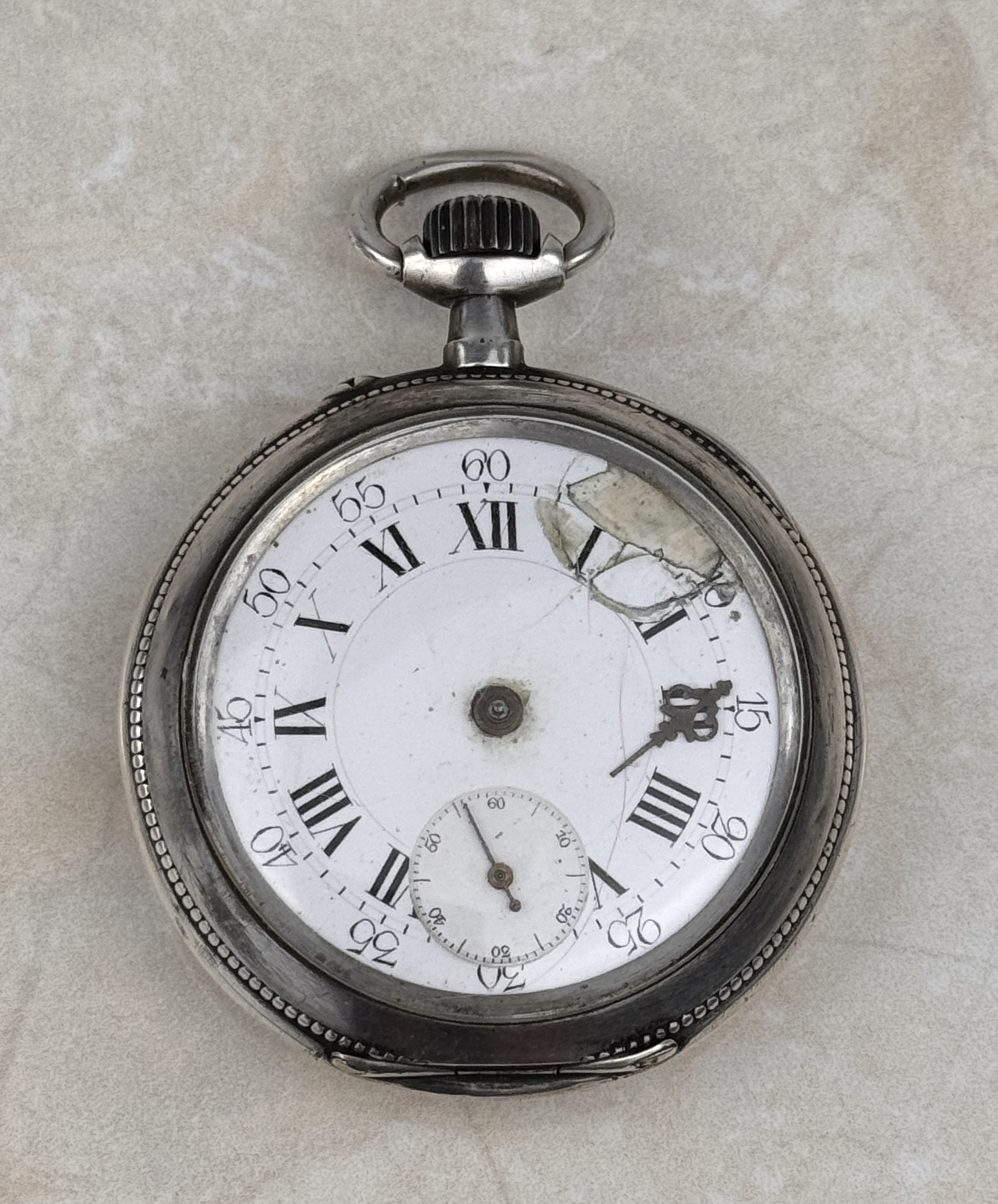 LOTE 27- BREGUET - Reloj de plata, espiral BREGUET numero 445225, monogramada N.W. - 100/130 eur.