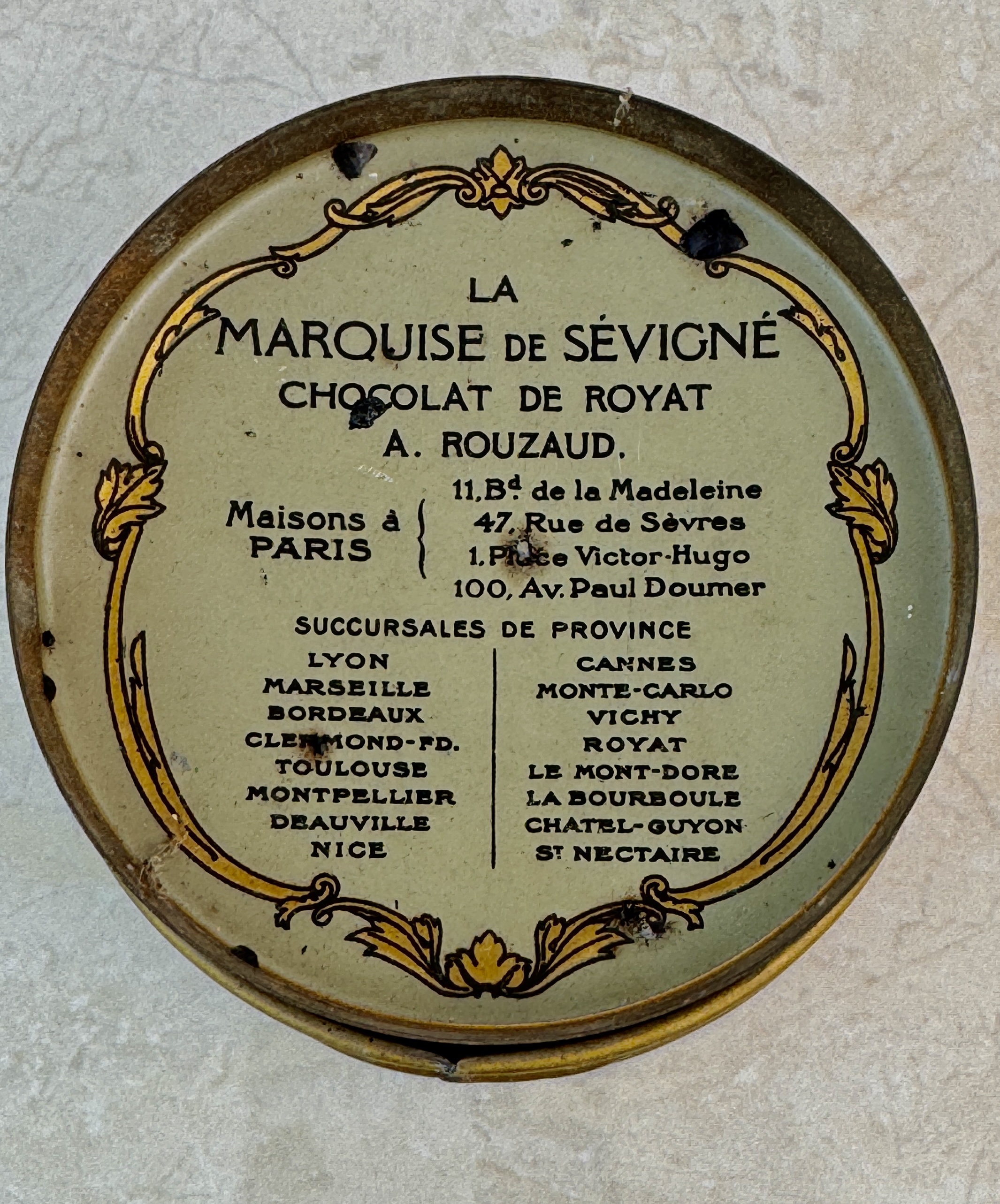 Lote 85- Caja de bombones Royat-La Marquise de Sevigné- 5/10 eur