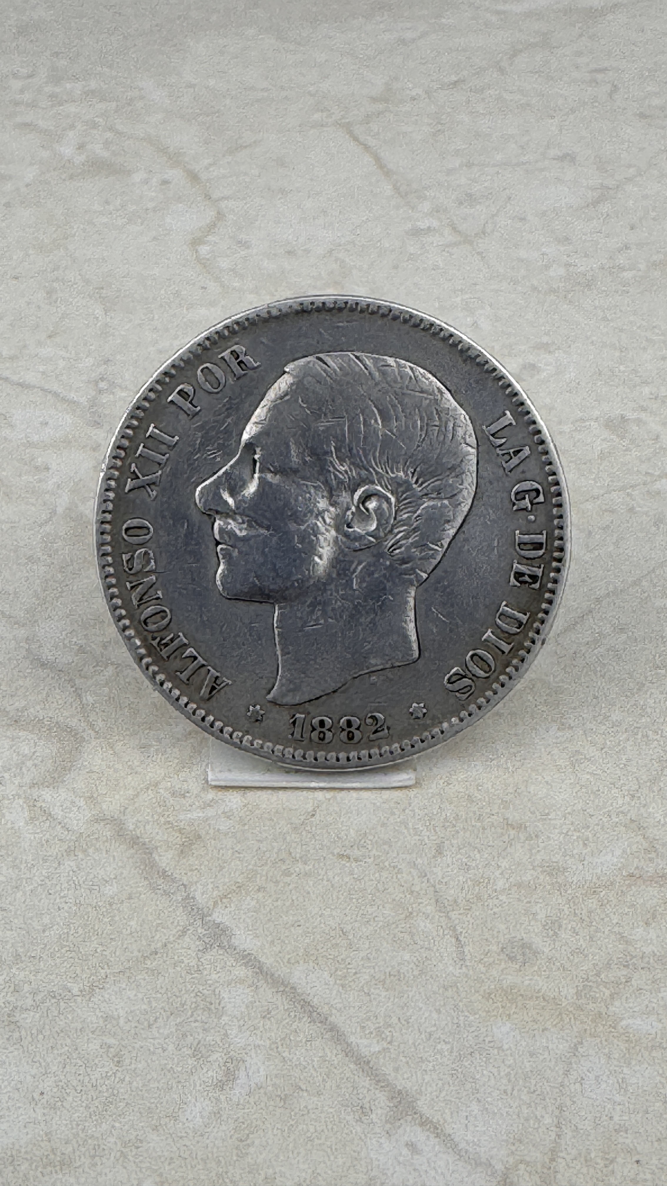 Lote 64-  ALFONSO XII- Moneda de plata de 5 pesetas 1882 50/60 eur.