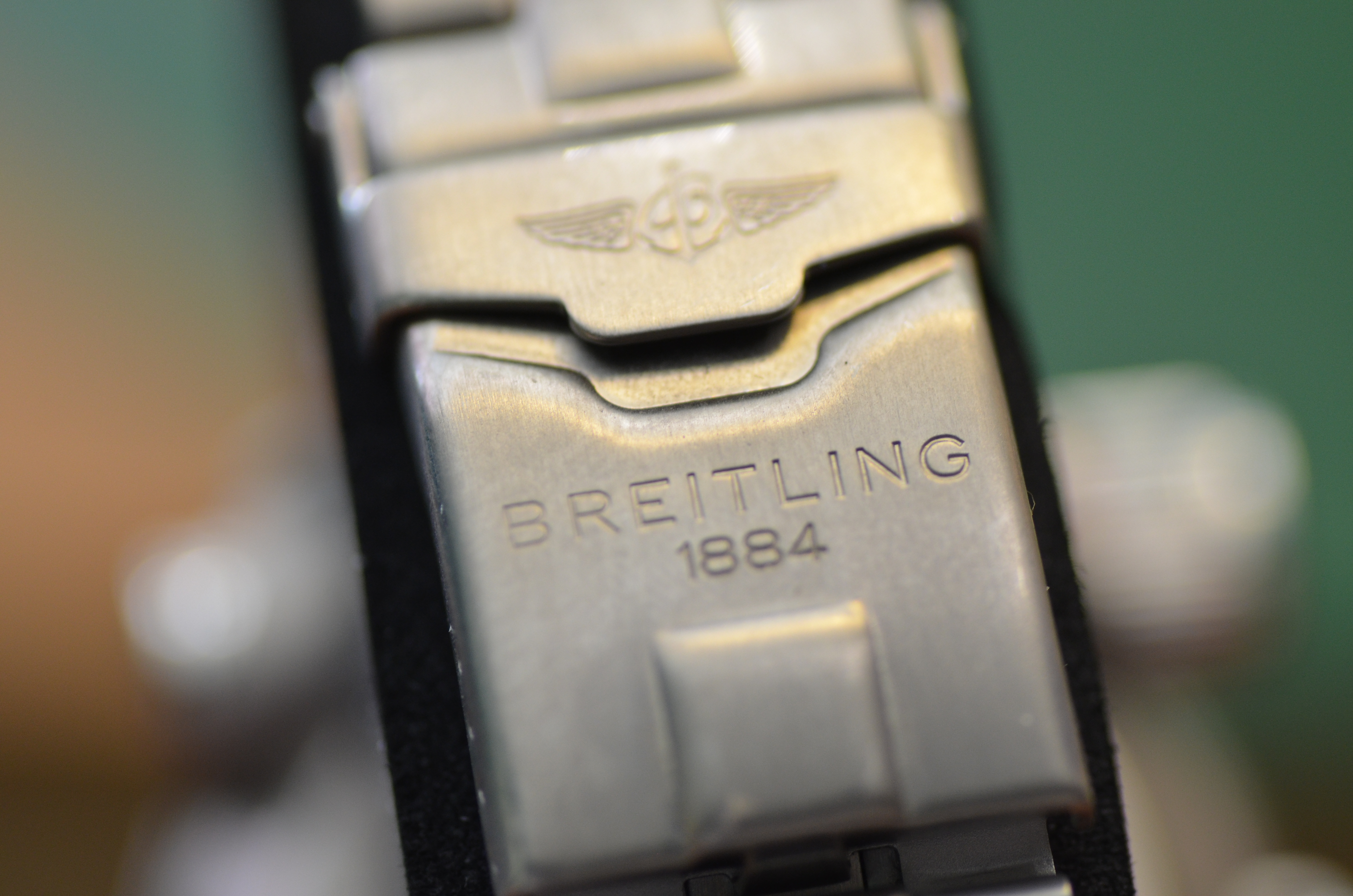 Breitling Emergency 121.5 MHz