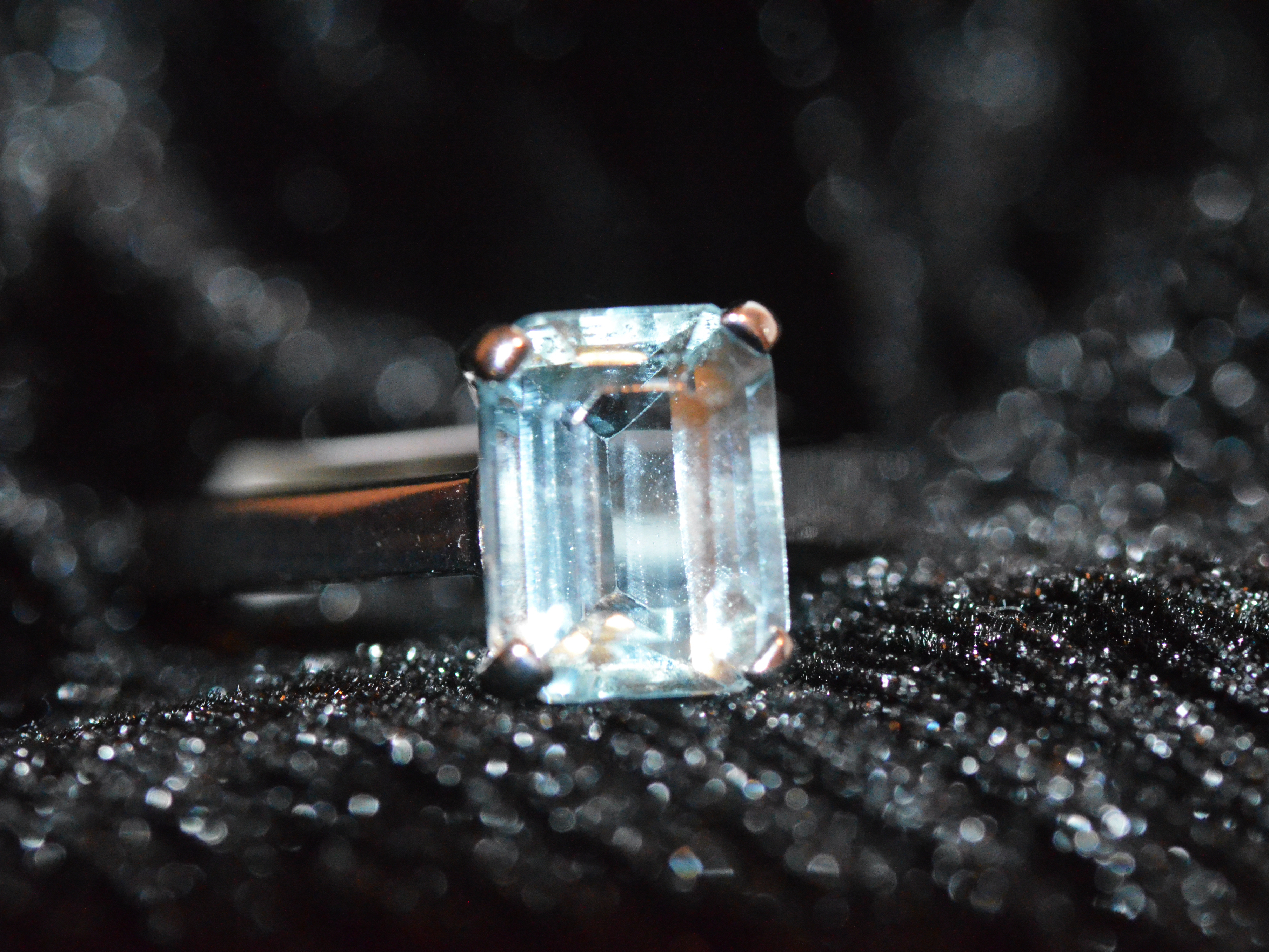 White Gold Aquamarine Solitaire Ring