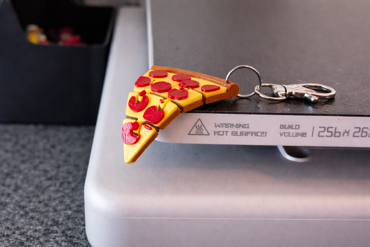 Llavero porción de pizza