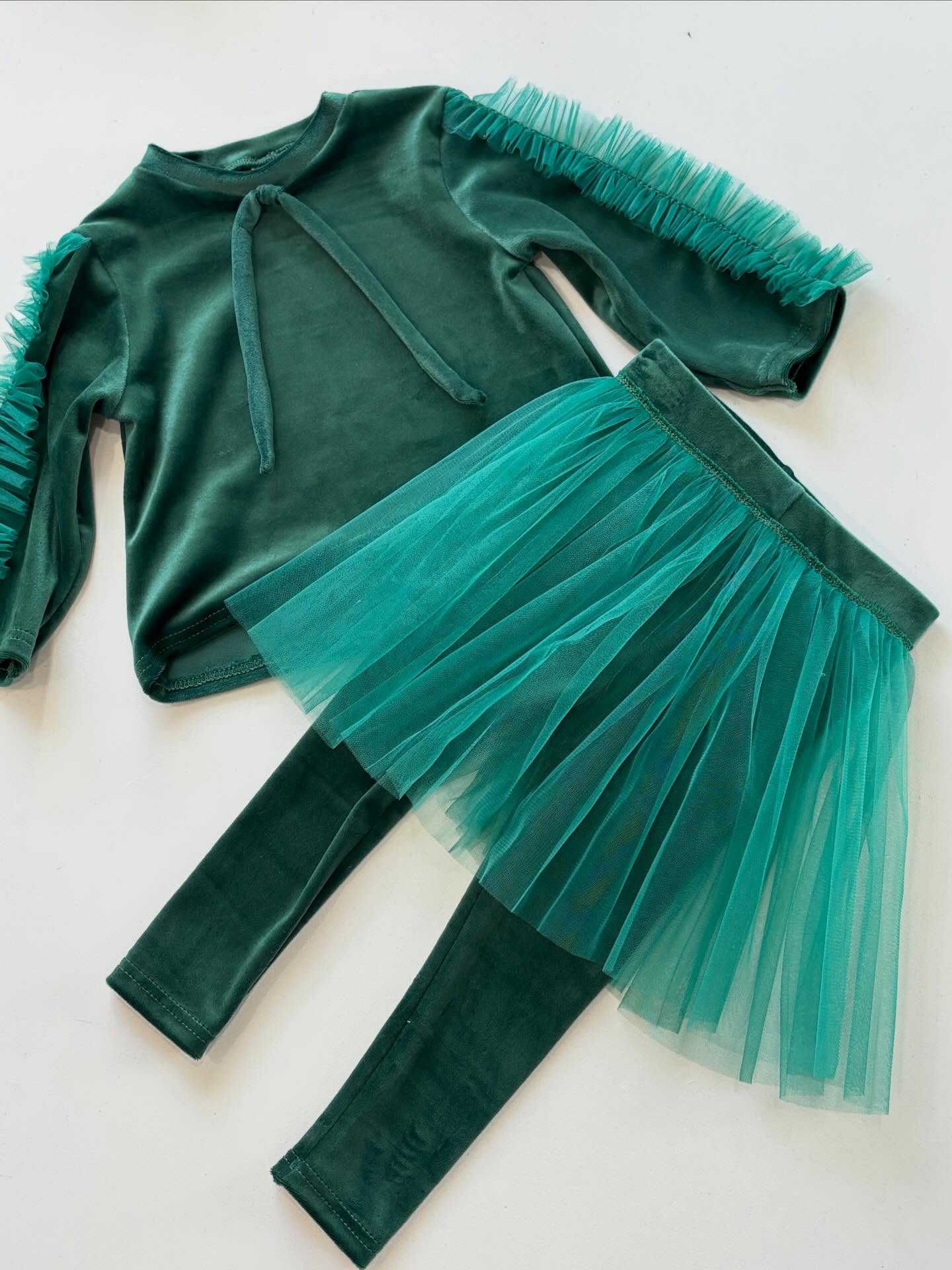 Sarkans velura komplekts