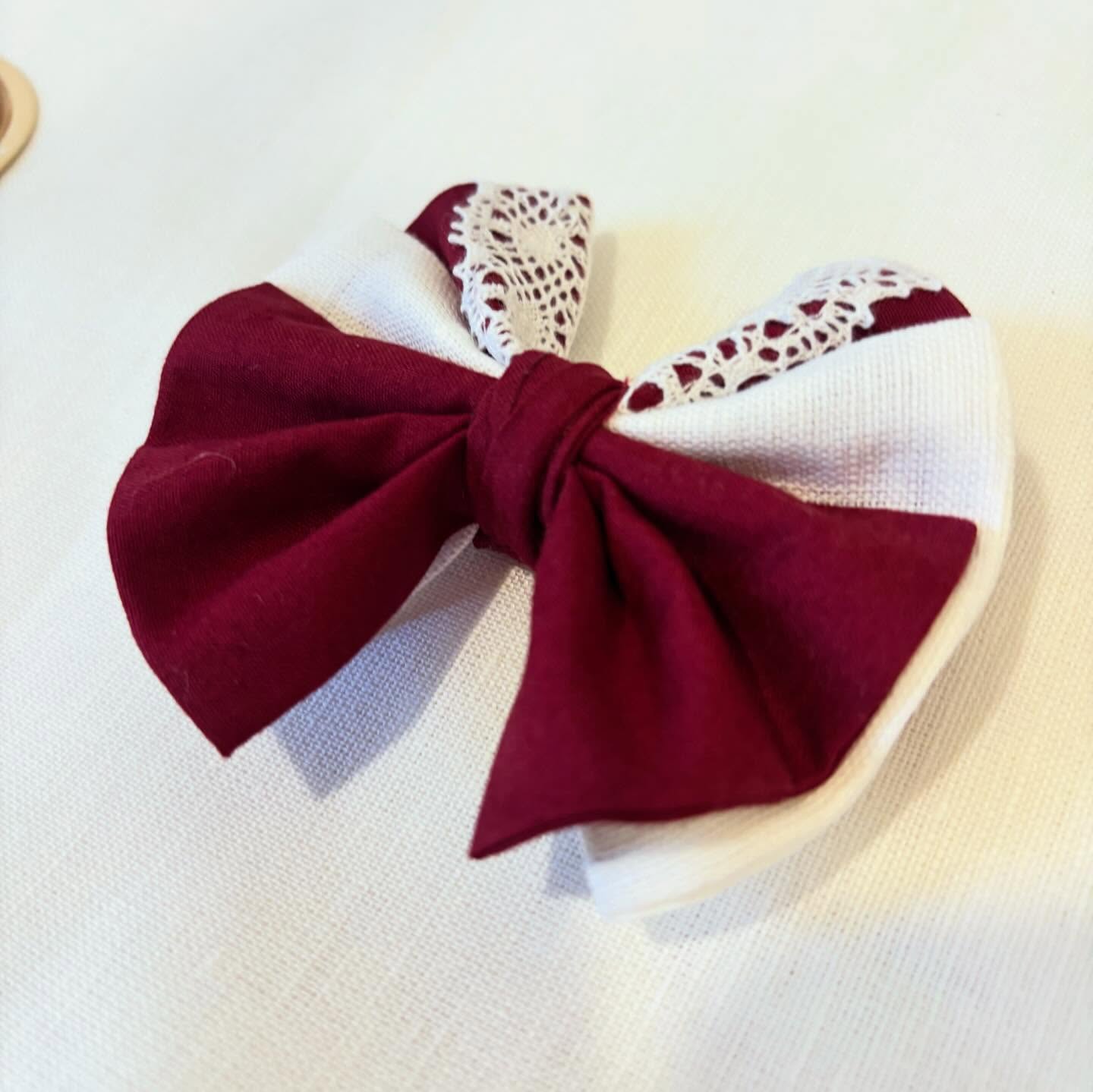 Latviska stila kokvilnas matu sprādze