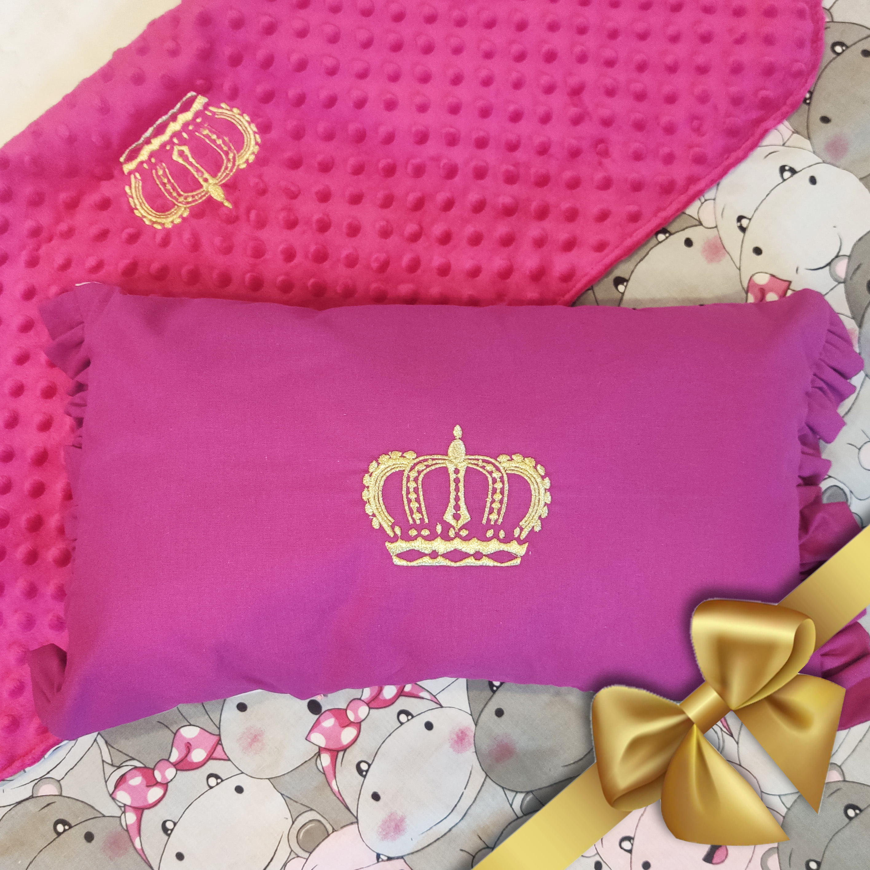 "Hipopotams ” pleds un spilvens