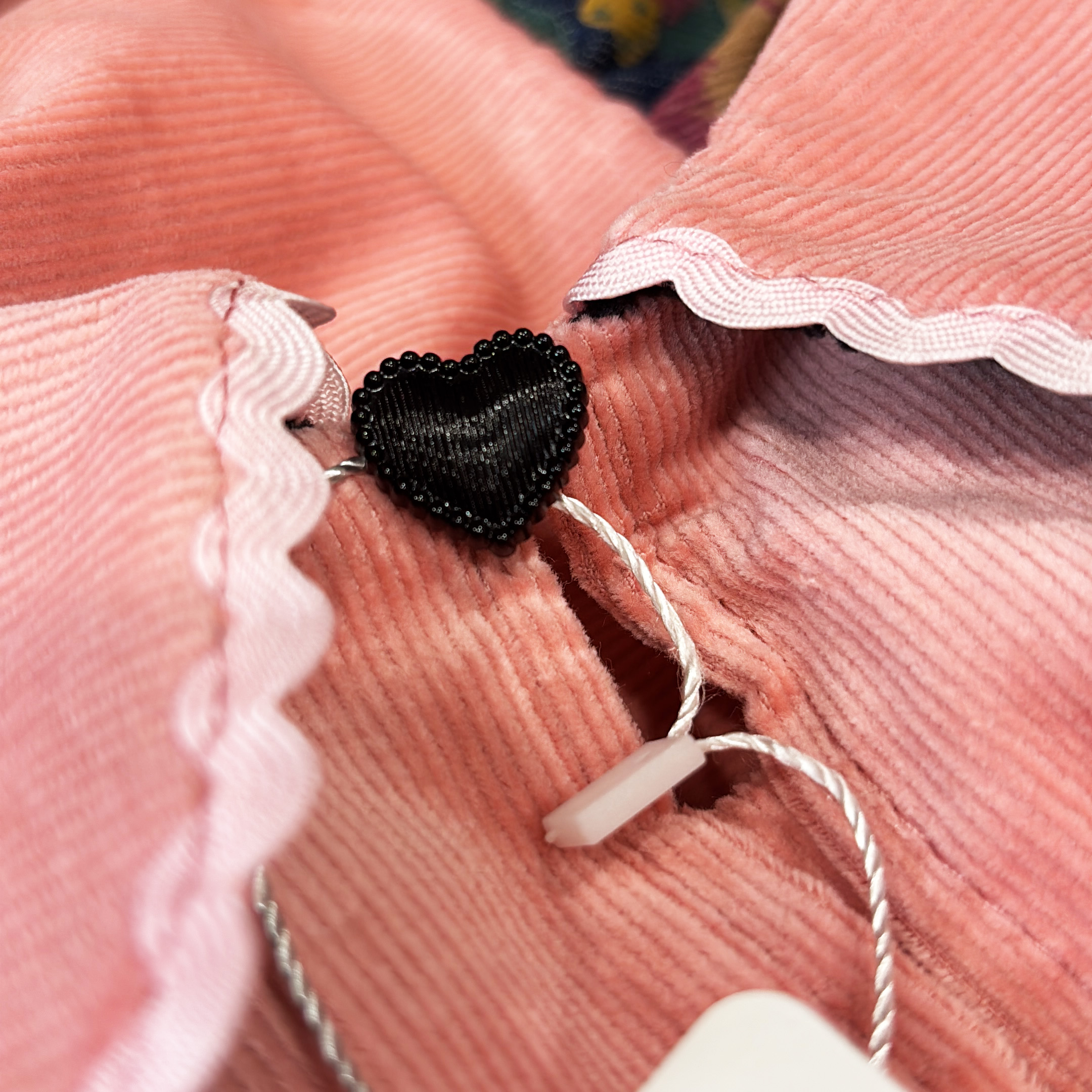 Rozā velūra kleita