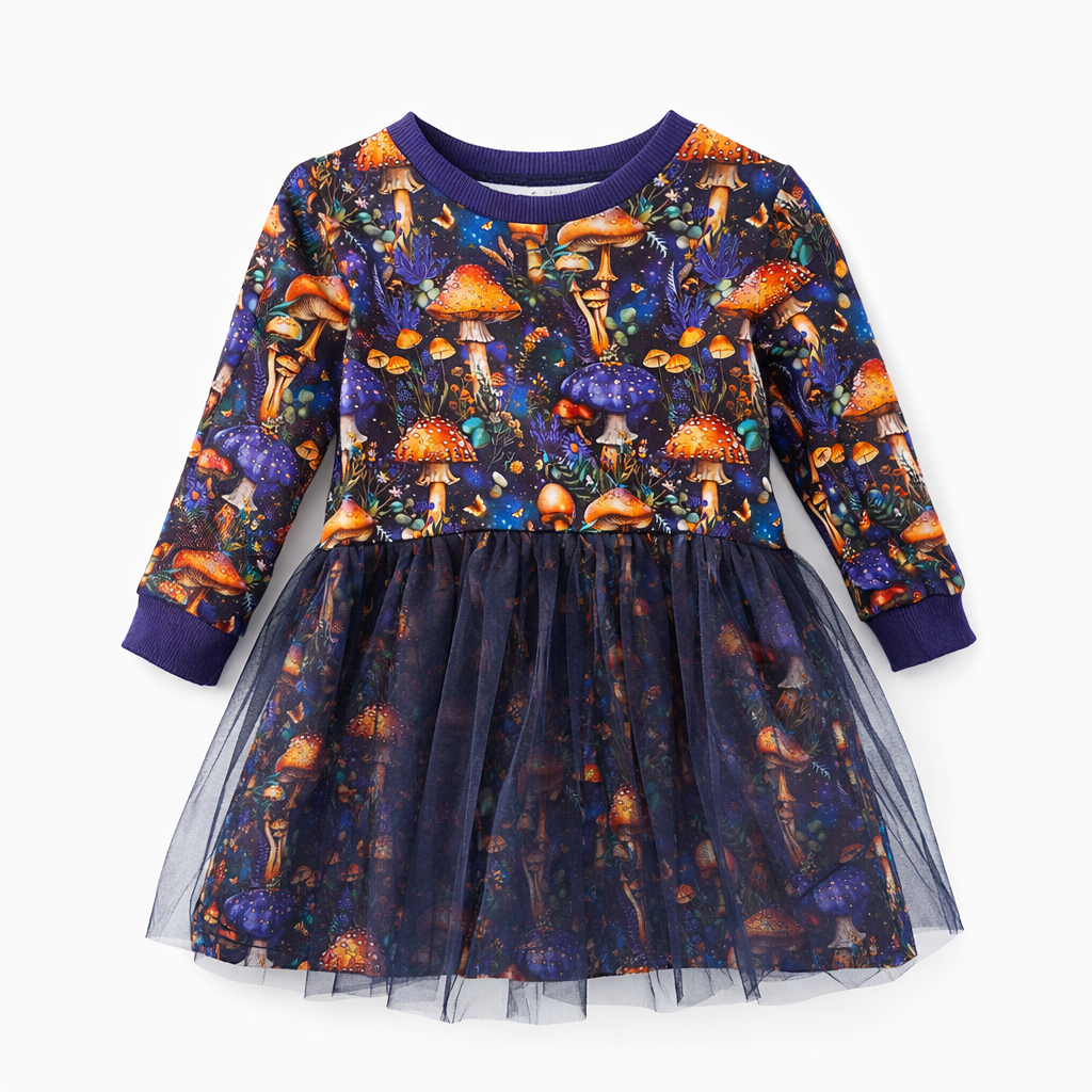 Kleita ar sēņu apdruku