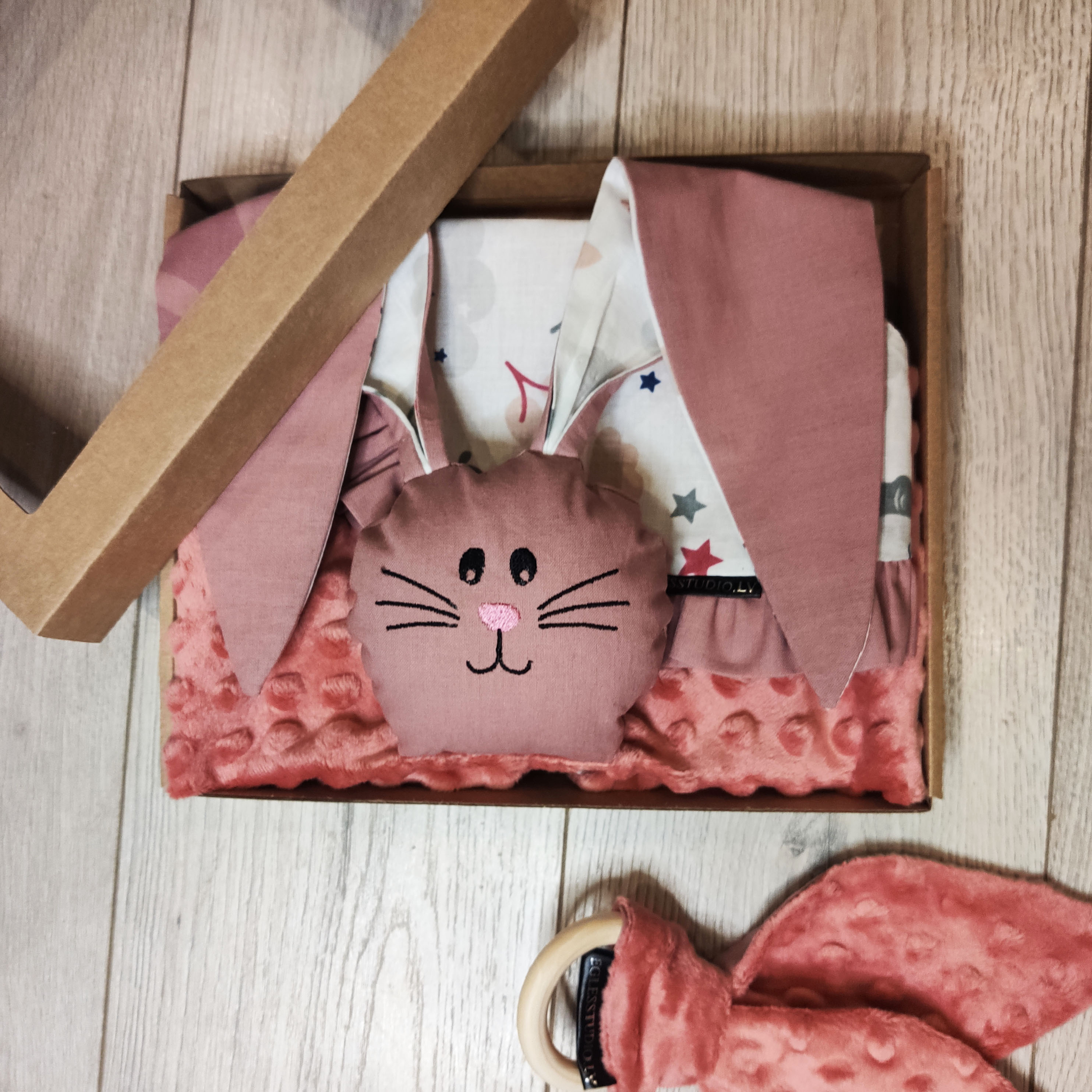 PERSONALIZĒTA jaundzimušo dāvanu kastīte