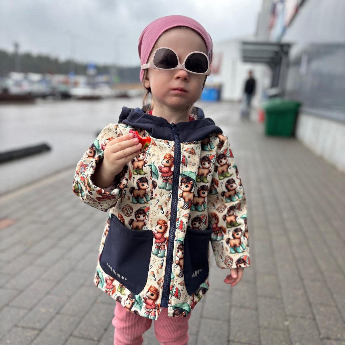 Softshell jaka zilas kabatas