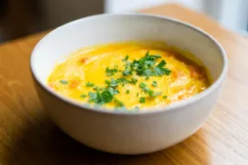 Сирний суп з овочами