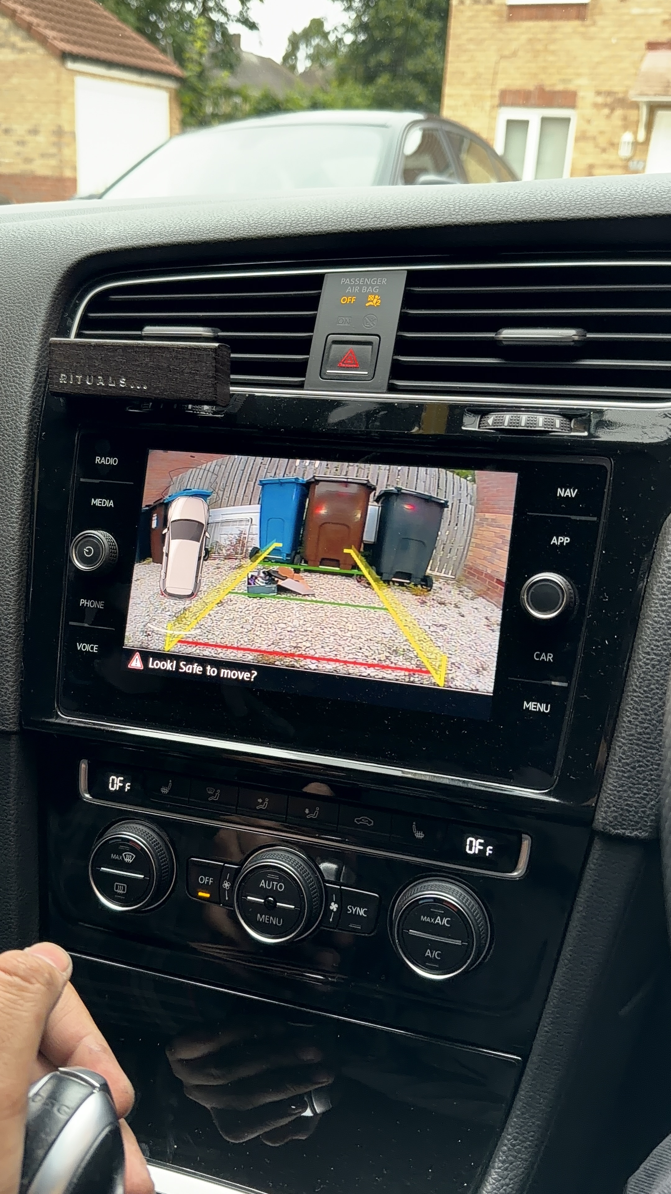 VW Golf MK7/MK7.5 Reverse Cameras Retrofit  + Callout to Sheffield