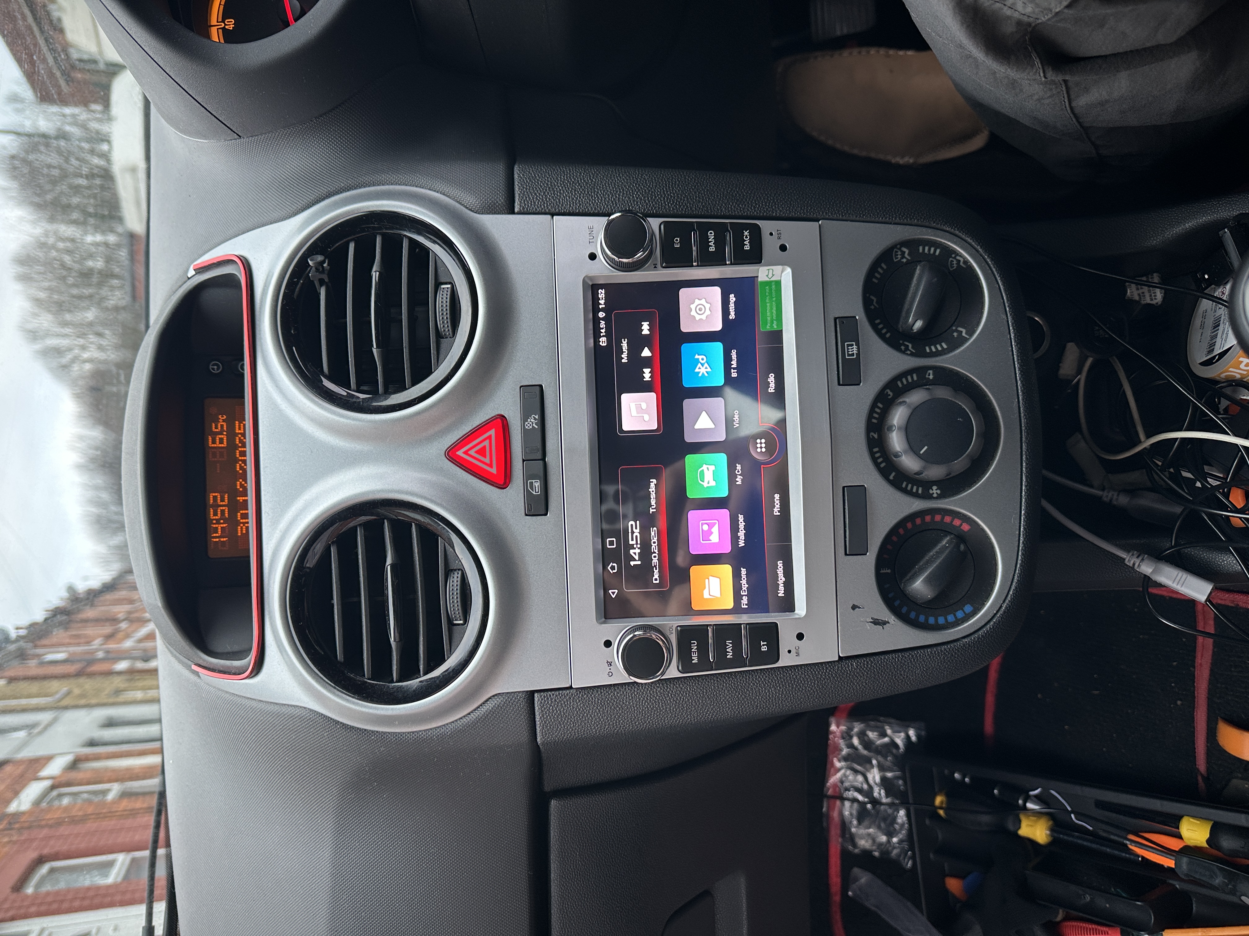 Drive9 Corsa D Astra H Antara Android 15 Car Stereo GPS CarPlay Android Auto 4/64