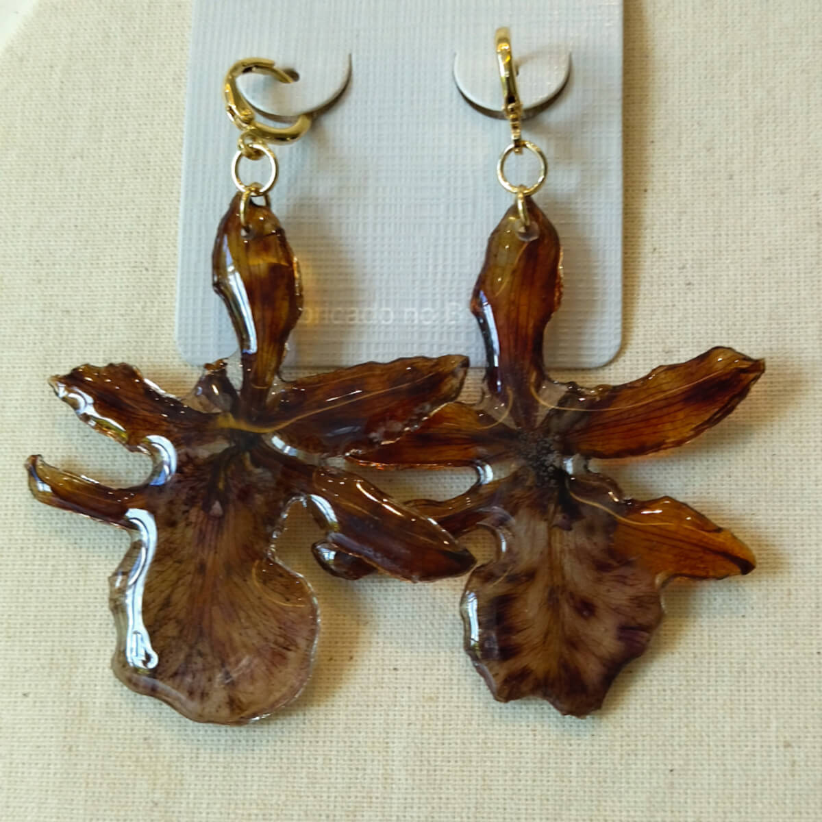 Brinco Orquídea Marrom