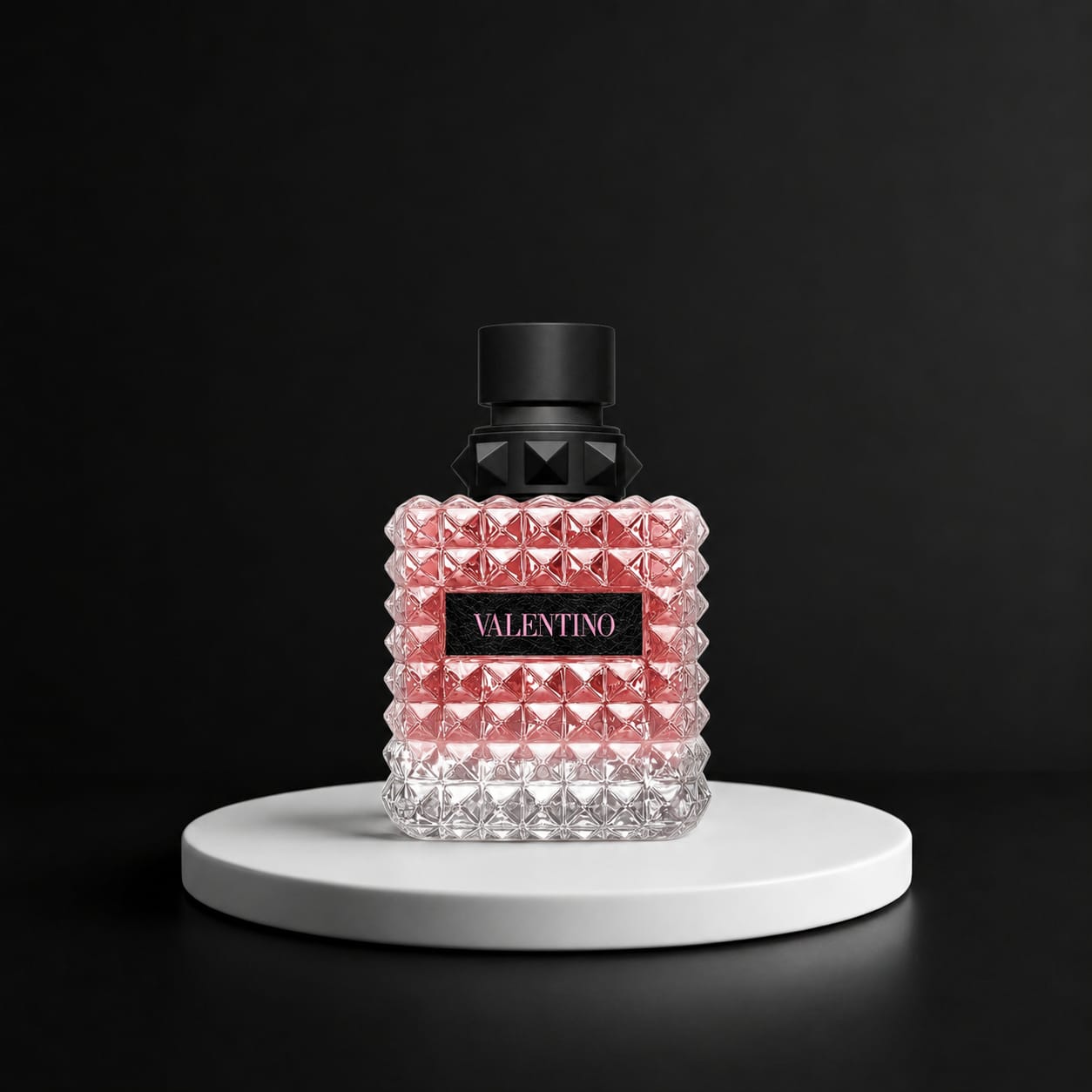 Valentino Donna Born in Roma EDP
