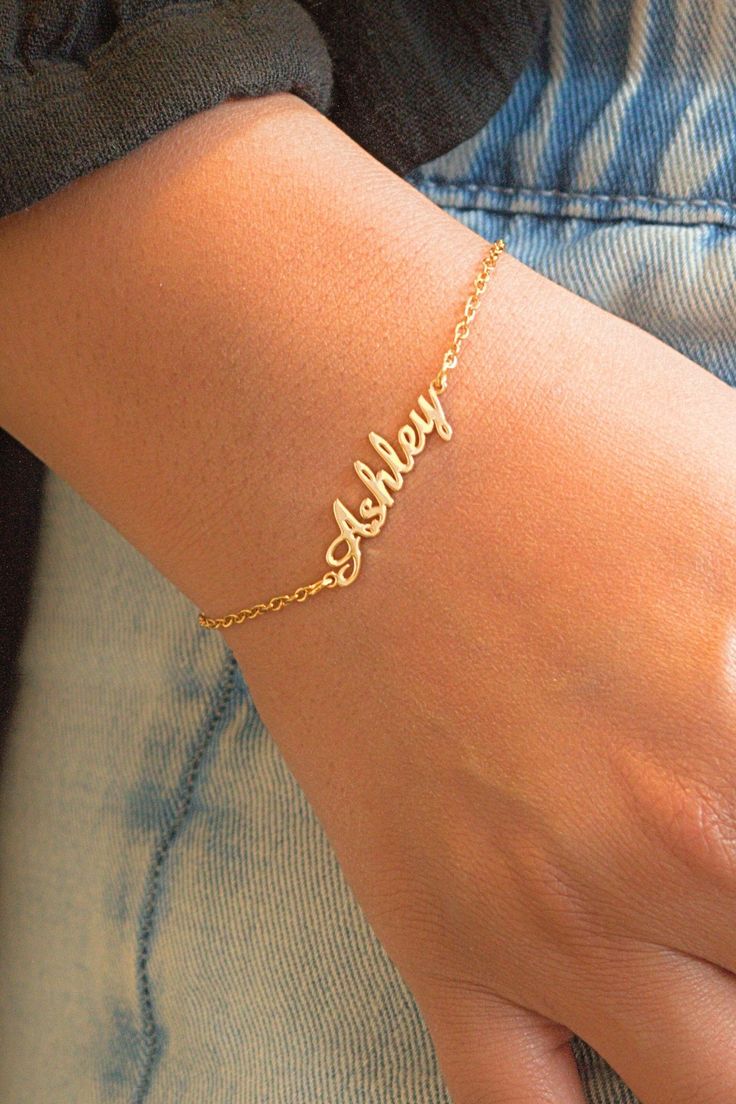 Personalized name bracelet