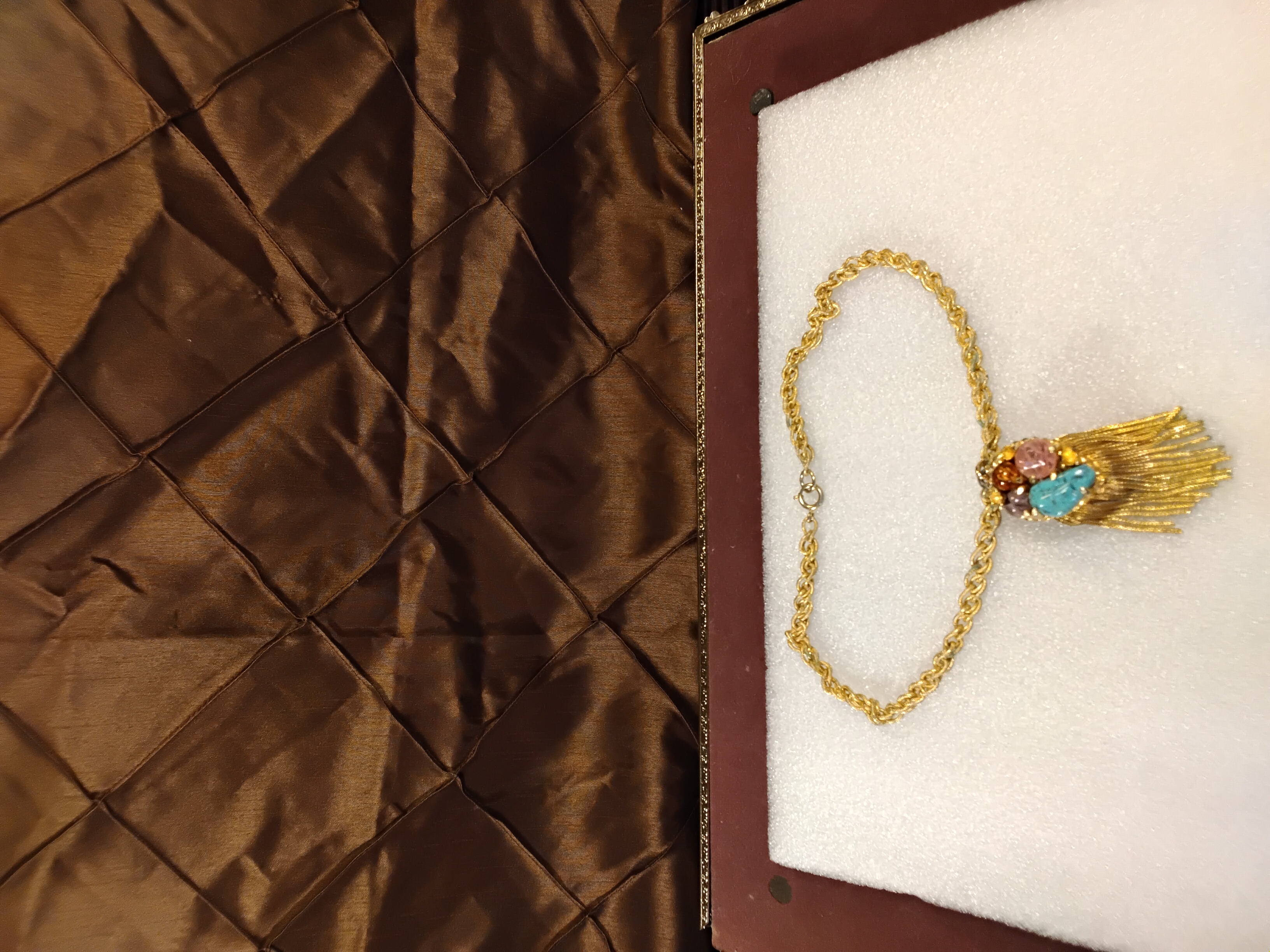 Vintage Costume Jewelry - Gold & Precious Stones Design 
