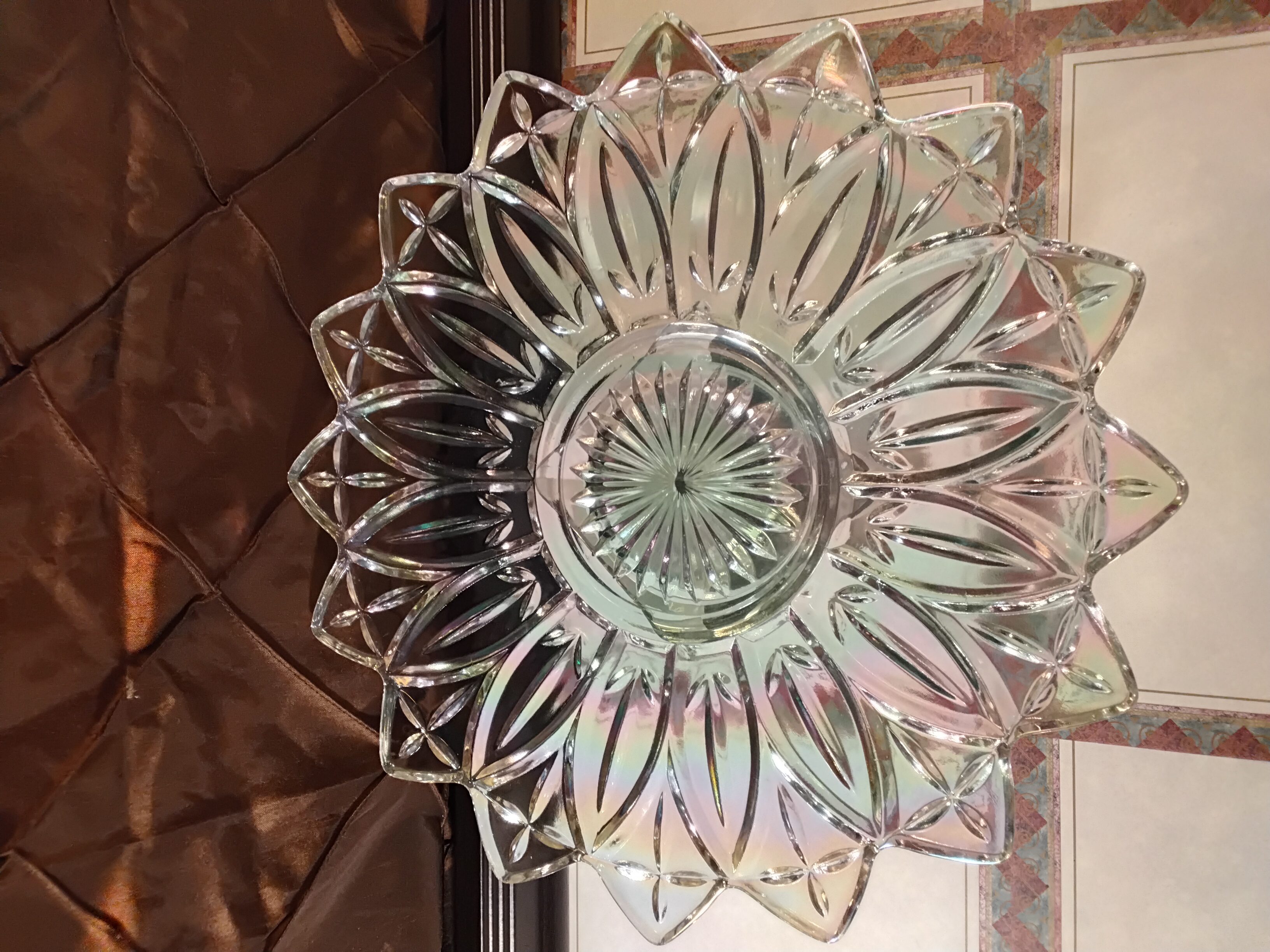 Vintage Iridescent Carnival Glass Starburst Bowl – Mid-Century Pressed Glass Centerpiece