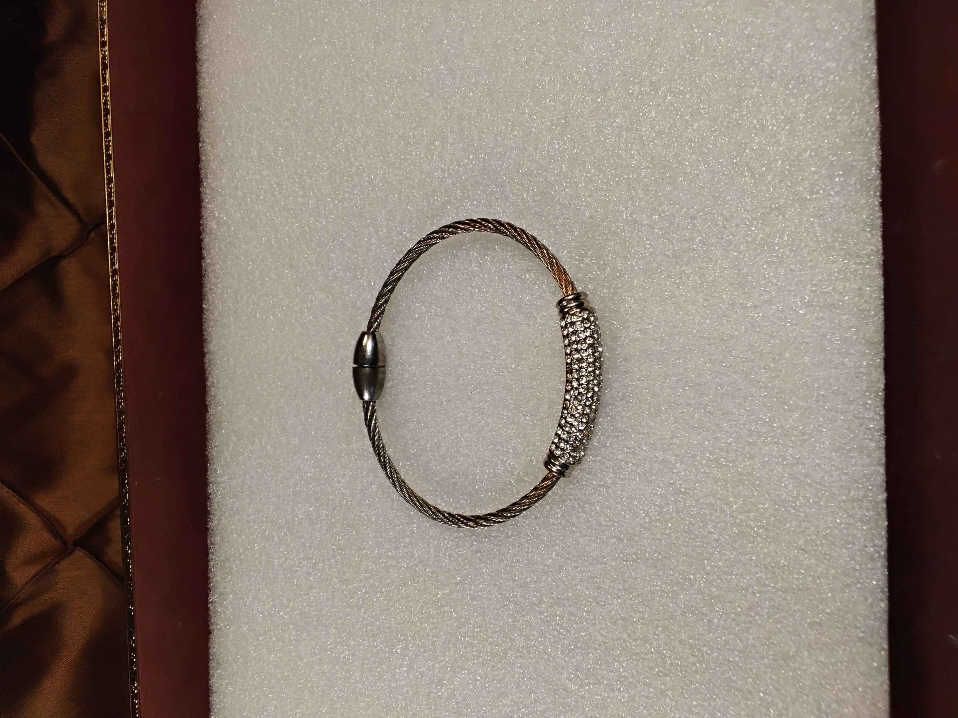 Chic Twisted Cable Wire Magnetic Bangle Bracelet 