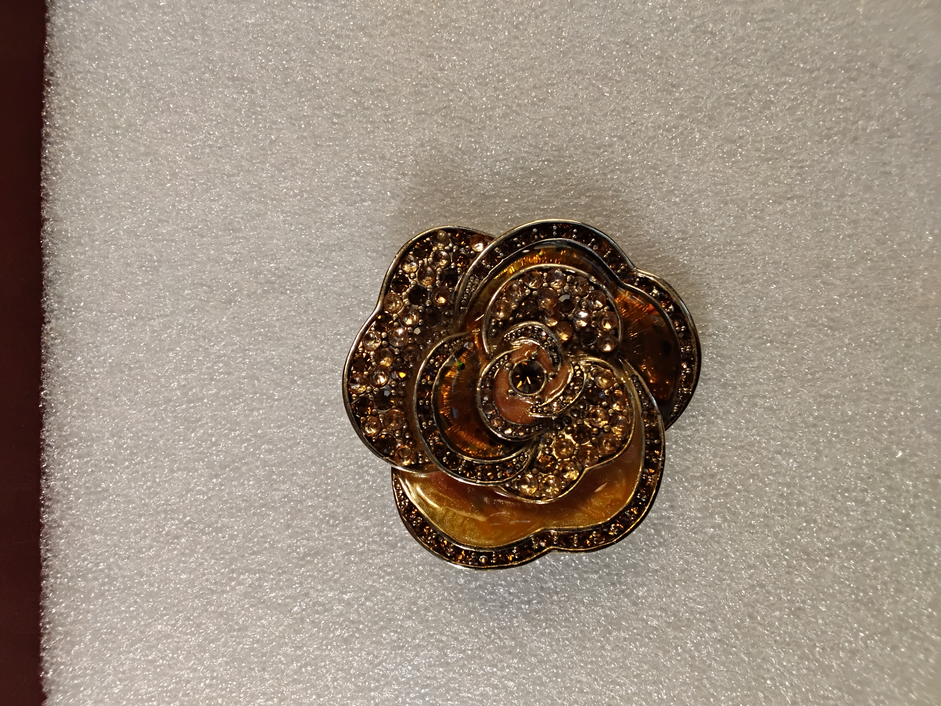 Elegant Liz Claiborne Gold-Tone Enamel and Amber Rhinestone Rose Brooch