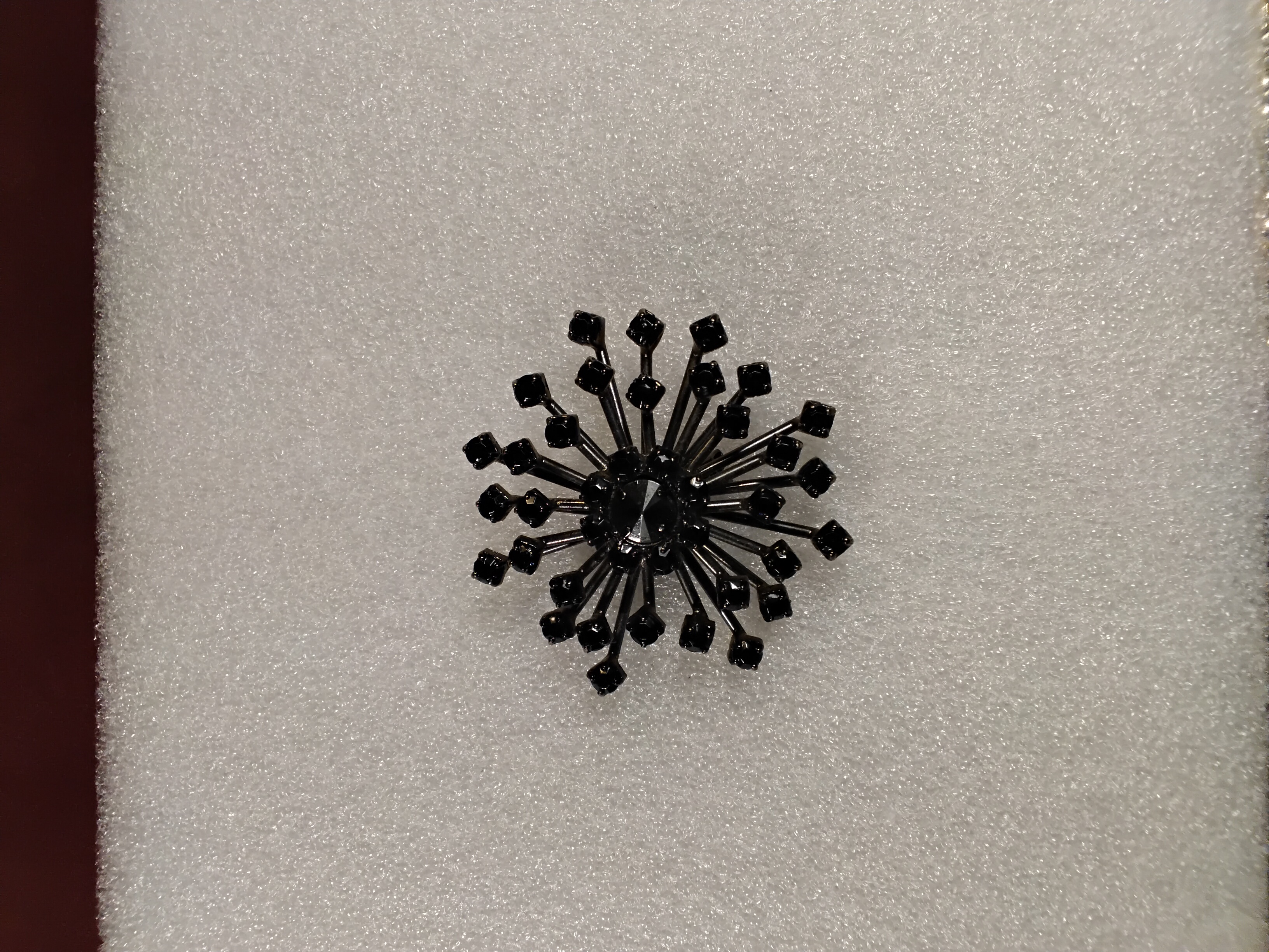 Black Diamond Starburst Form Brooch 