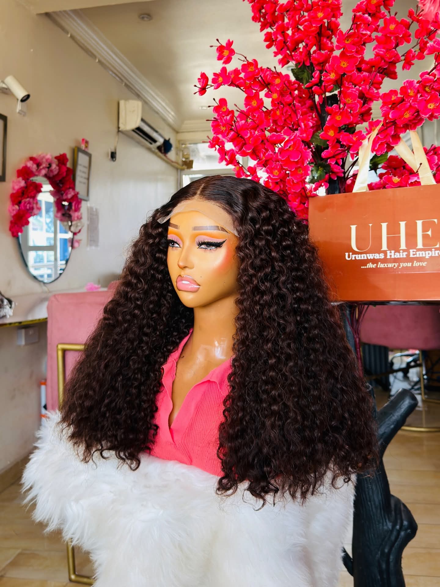 SDD Half caste curl paired with a 5x5 closure. Full, soft and fluffy