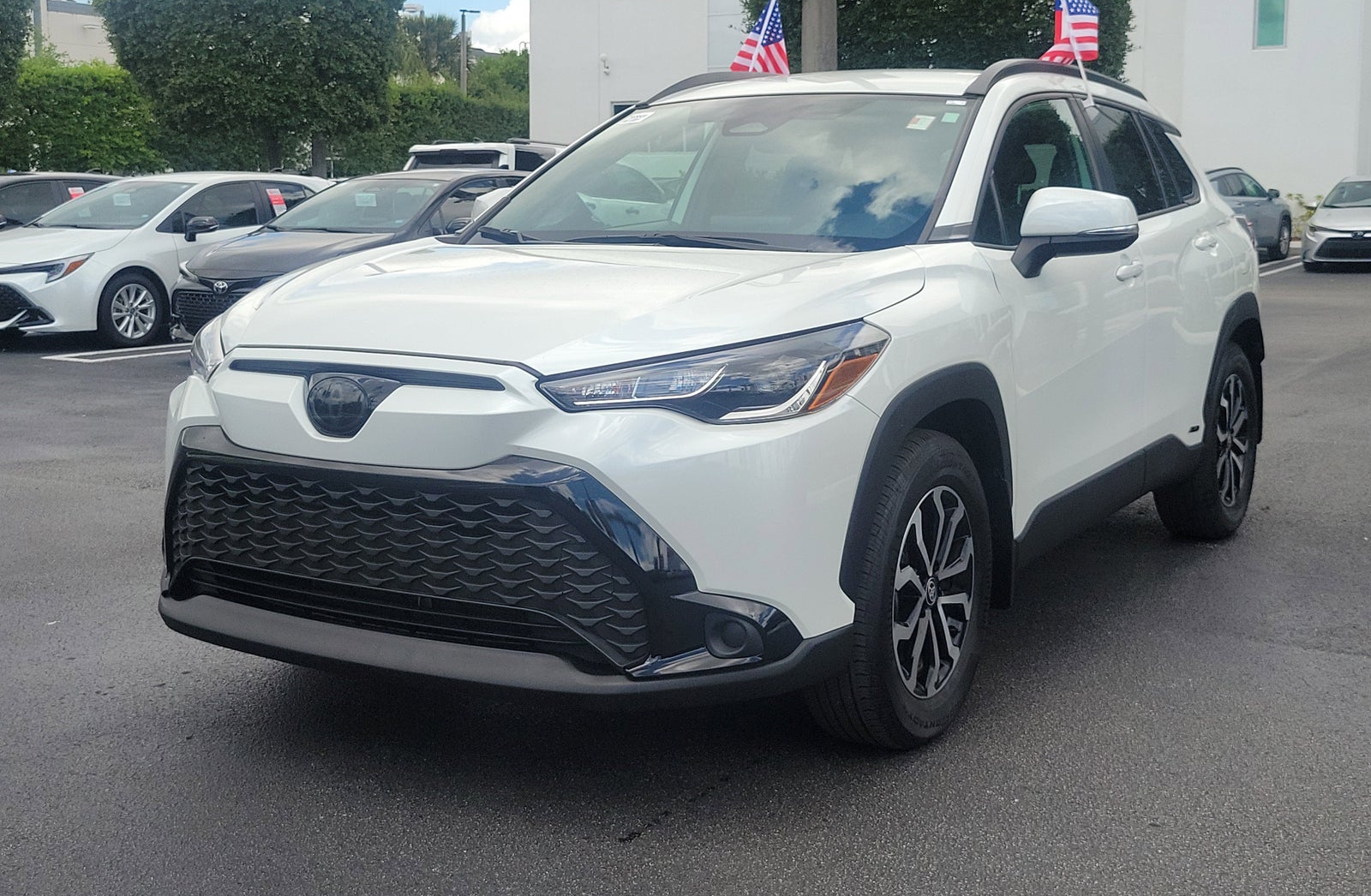 2024 Toyota Corolla Cross Hybrid SE – Used | Miami FL